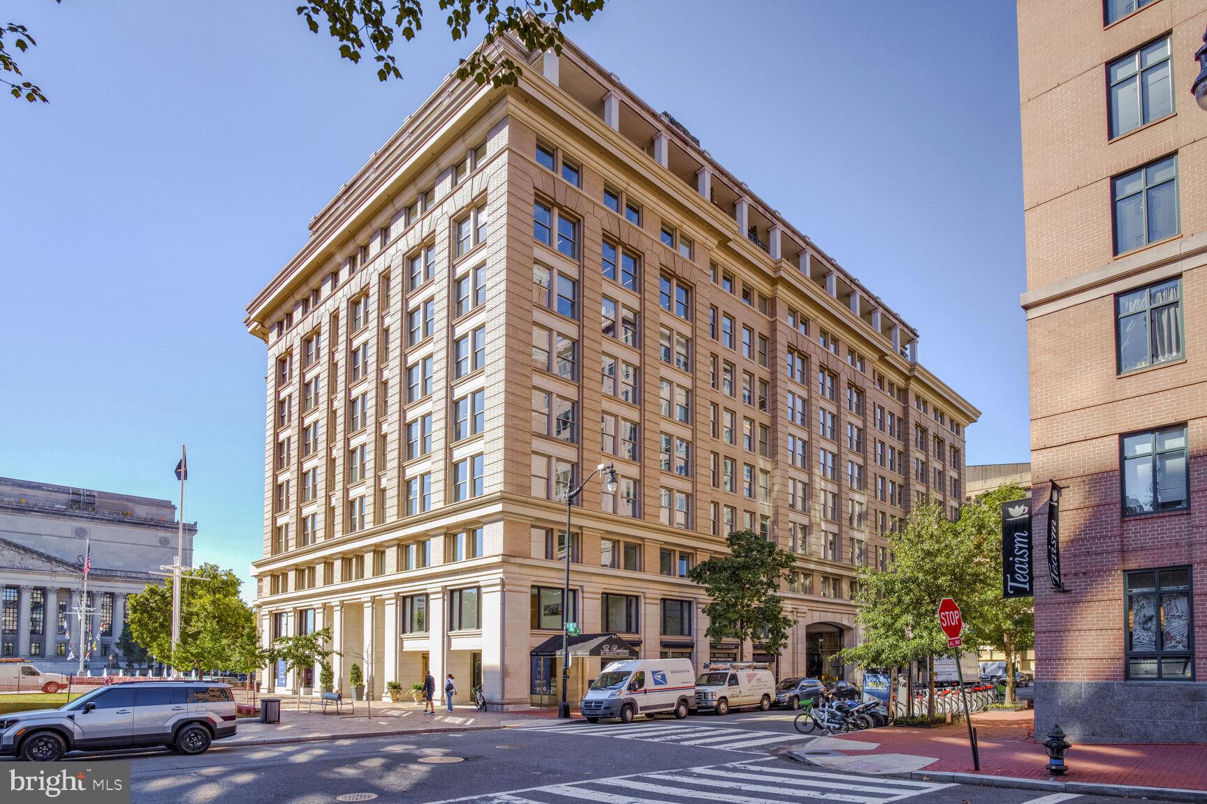 801 PENNSYLVANIA AVENUE NW 1002
