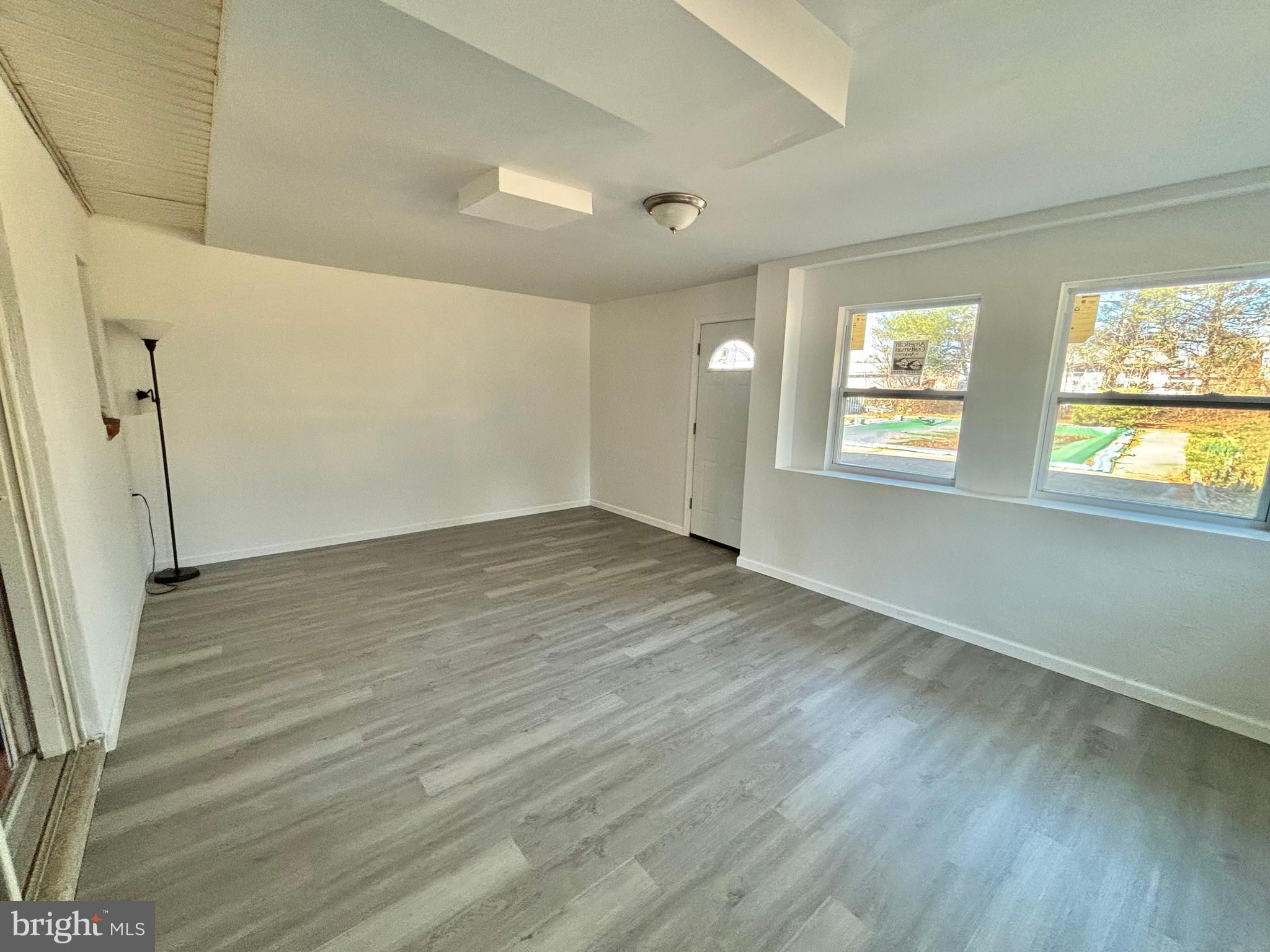 WILLOWBROOK - Residential