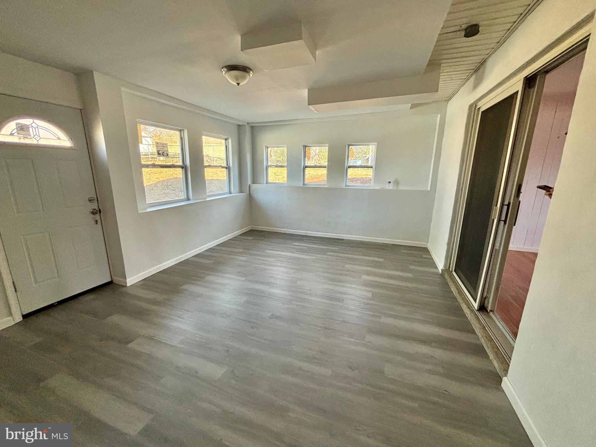 WILLOWBROOK - Residential