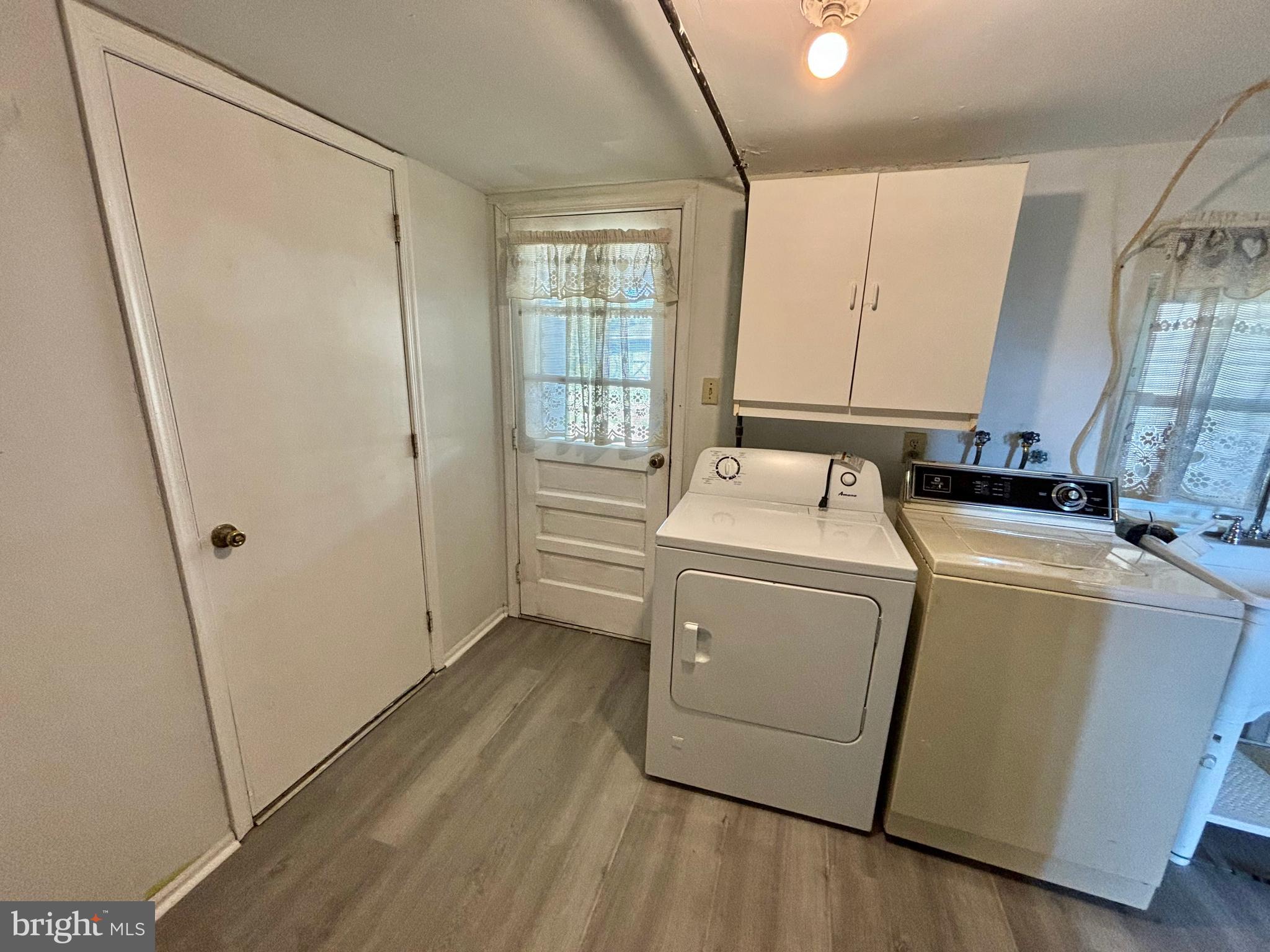 WILLOWBROOK - Residential