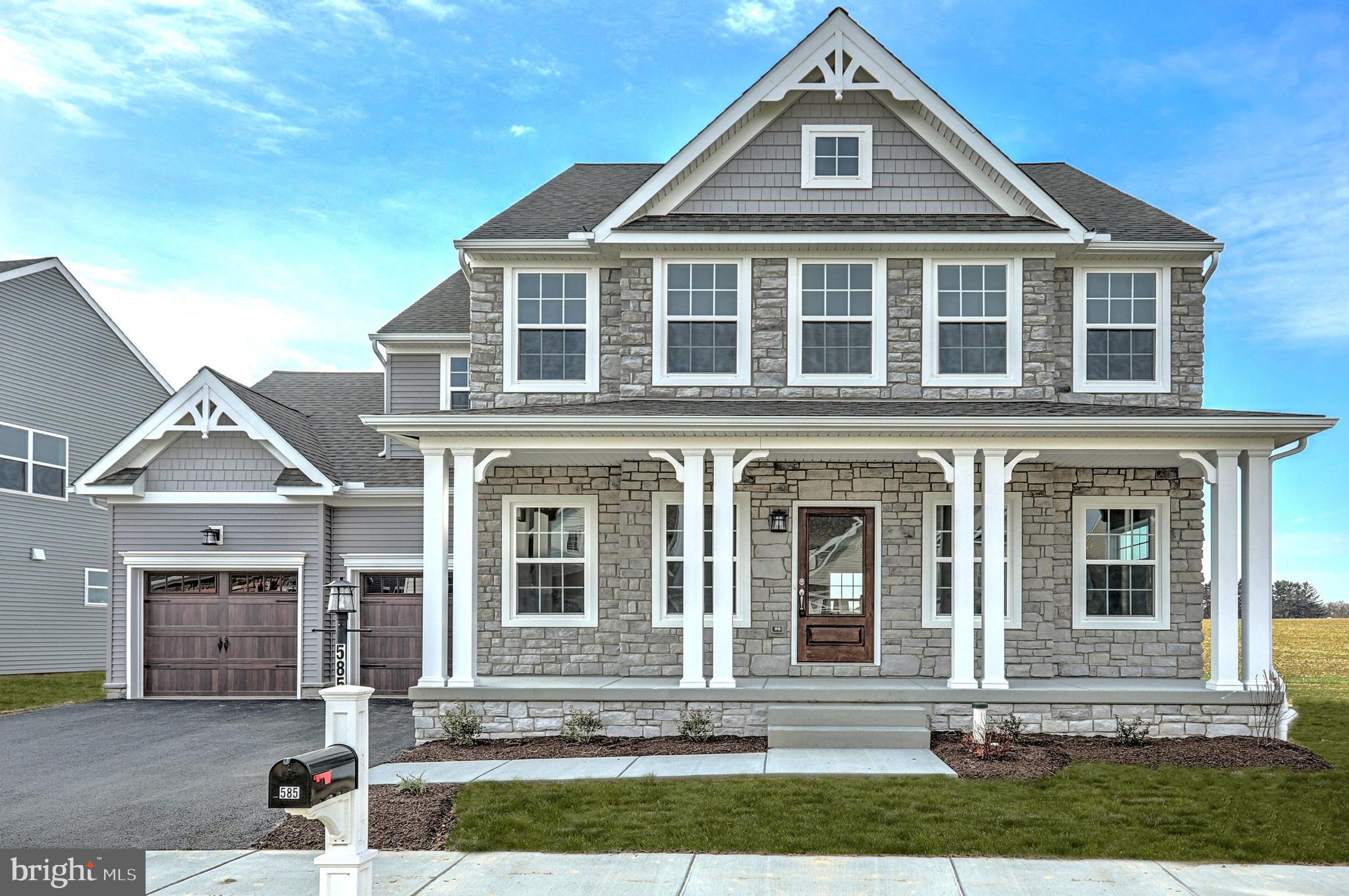 100 SCHOOLHOUSE LANE ADDISON