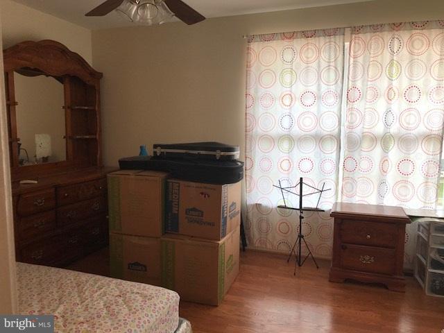 MANORS AT MCNAIR FARMS - Residential Lease