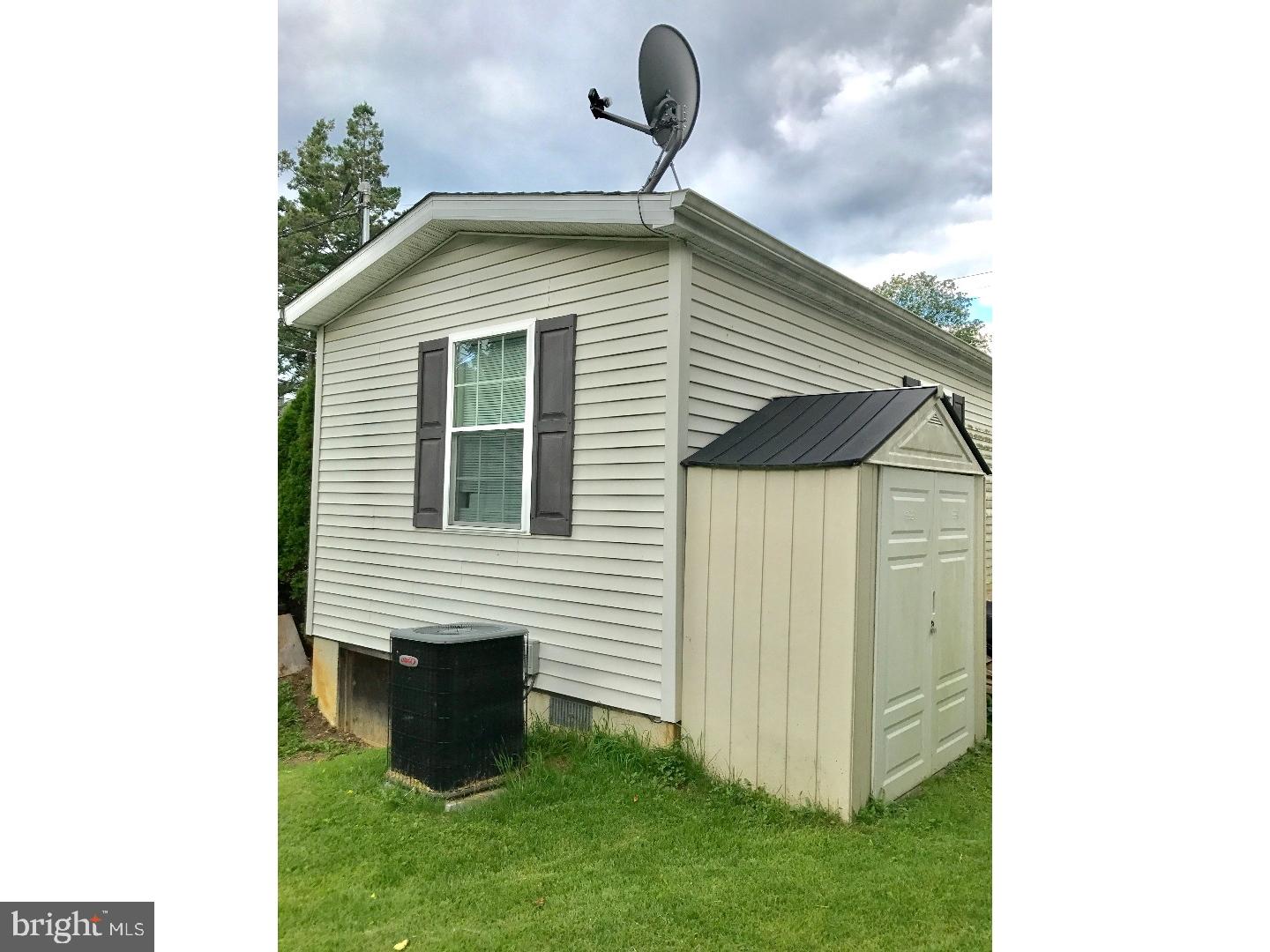 HORSHAM CHASE - Residential