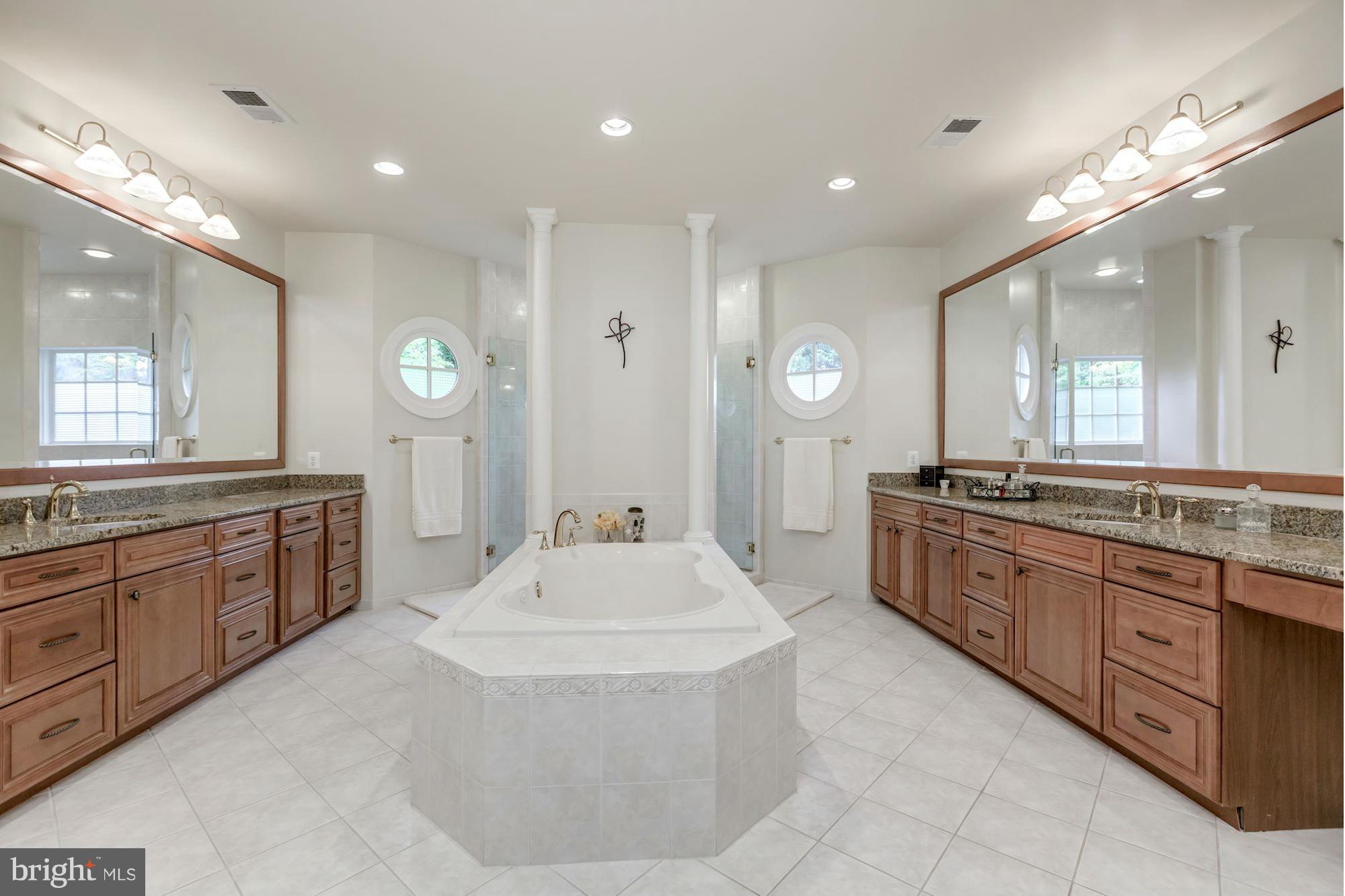 THE RESERVE - Residential