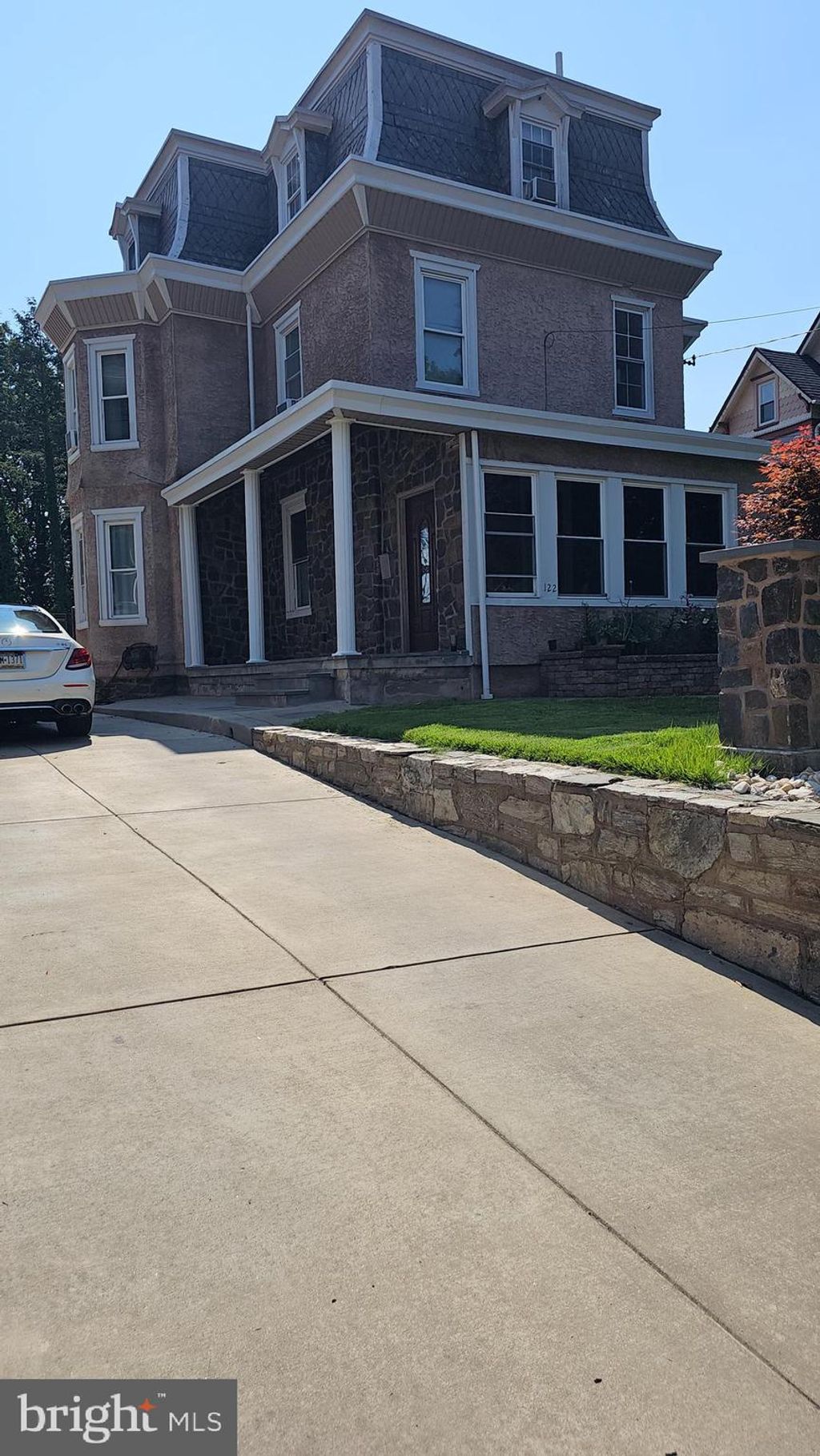 Photo of 122 Old Soldiers Road, CHELTENHAM, PA 19012 (MLS # PAMC2146558)