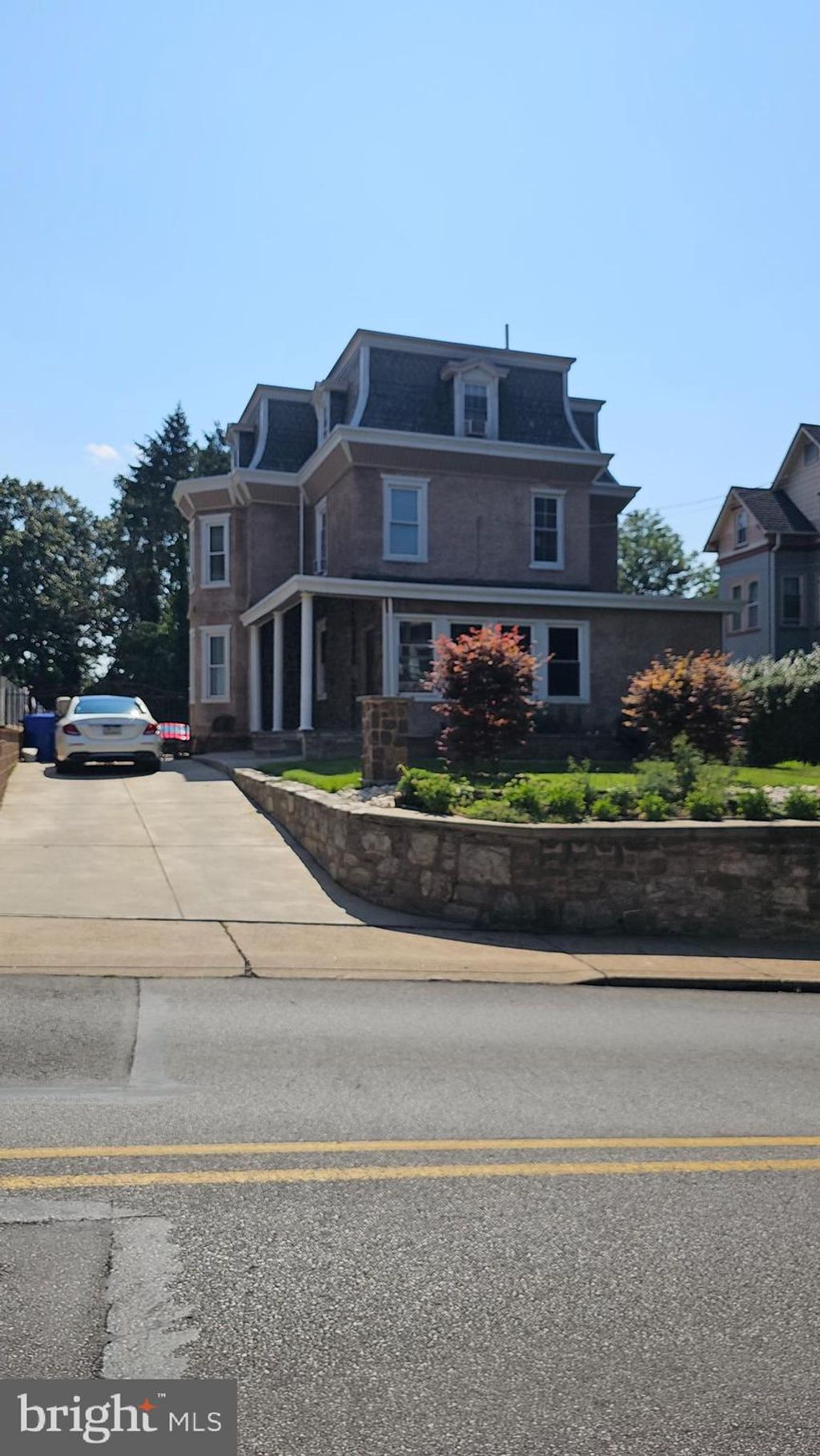 Photo of 122 Old Soldiers Road, CHELTENHAM, PA 19012 (MLS # PAMC2146558)