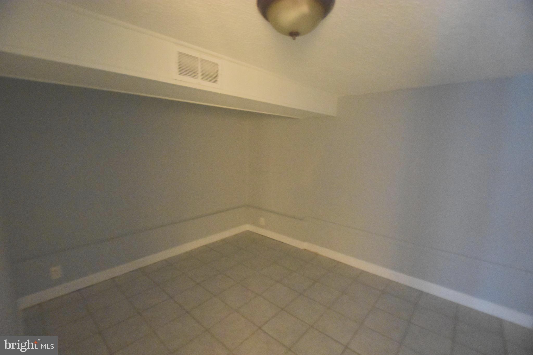 PARKSIDE - Residential Lease