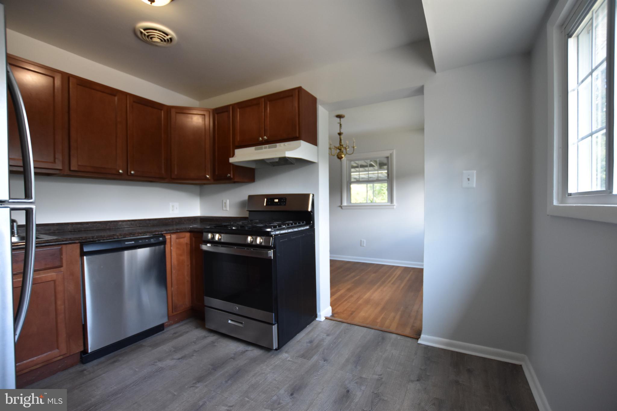 PARKSIDE - Residential Lease