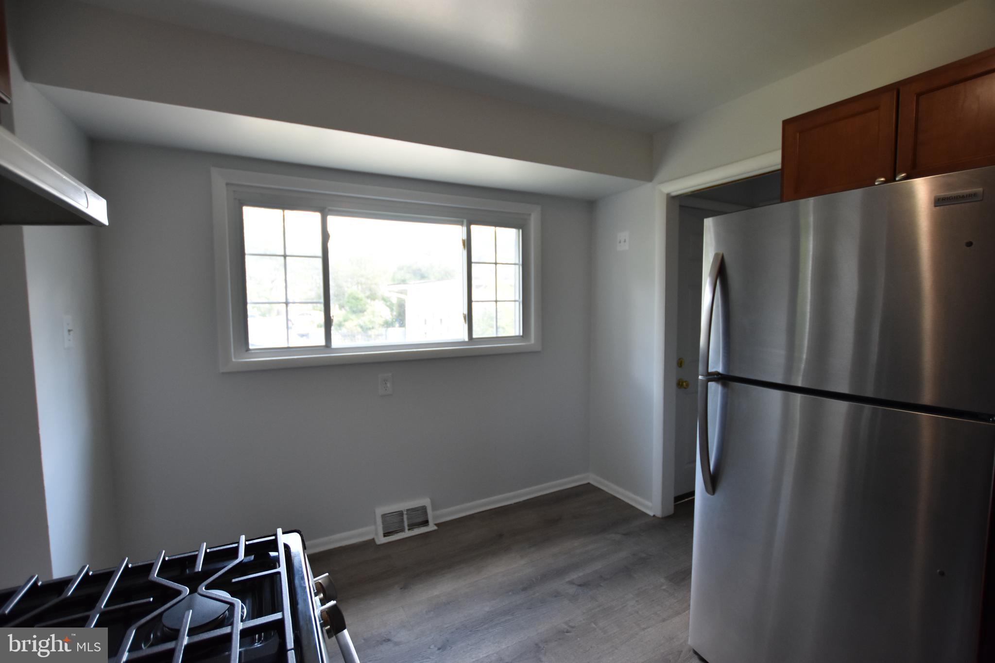 PARKSIDE - Residential Lease