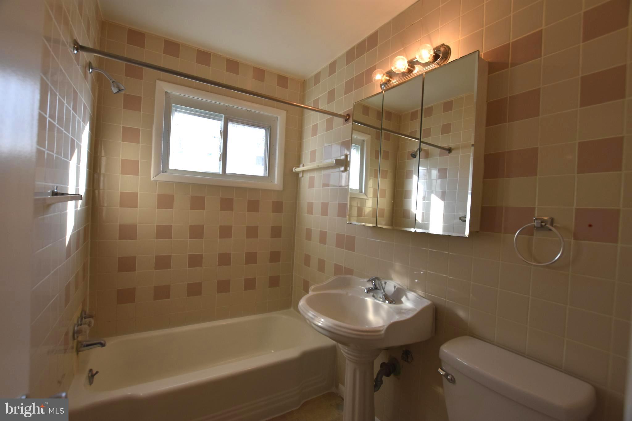 PARKSIDE - Residential Lease