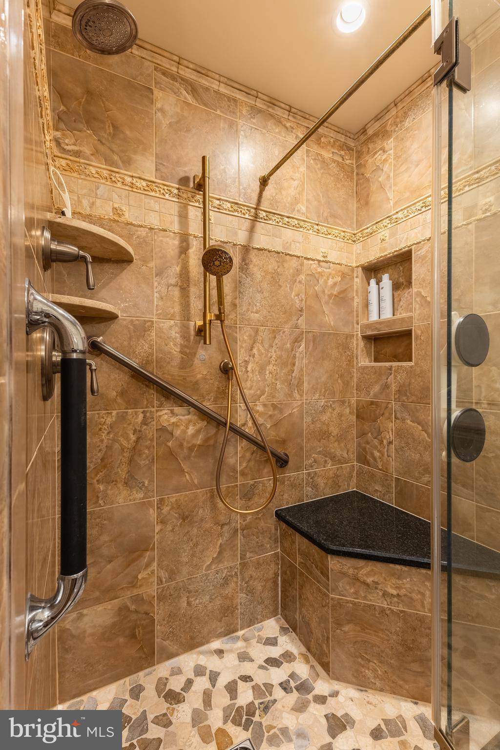 DALEVUE - Residential