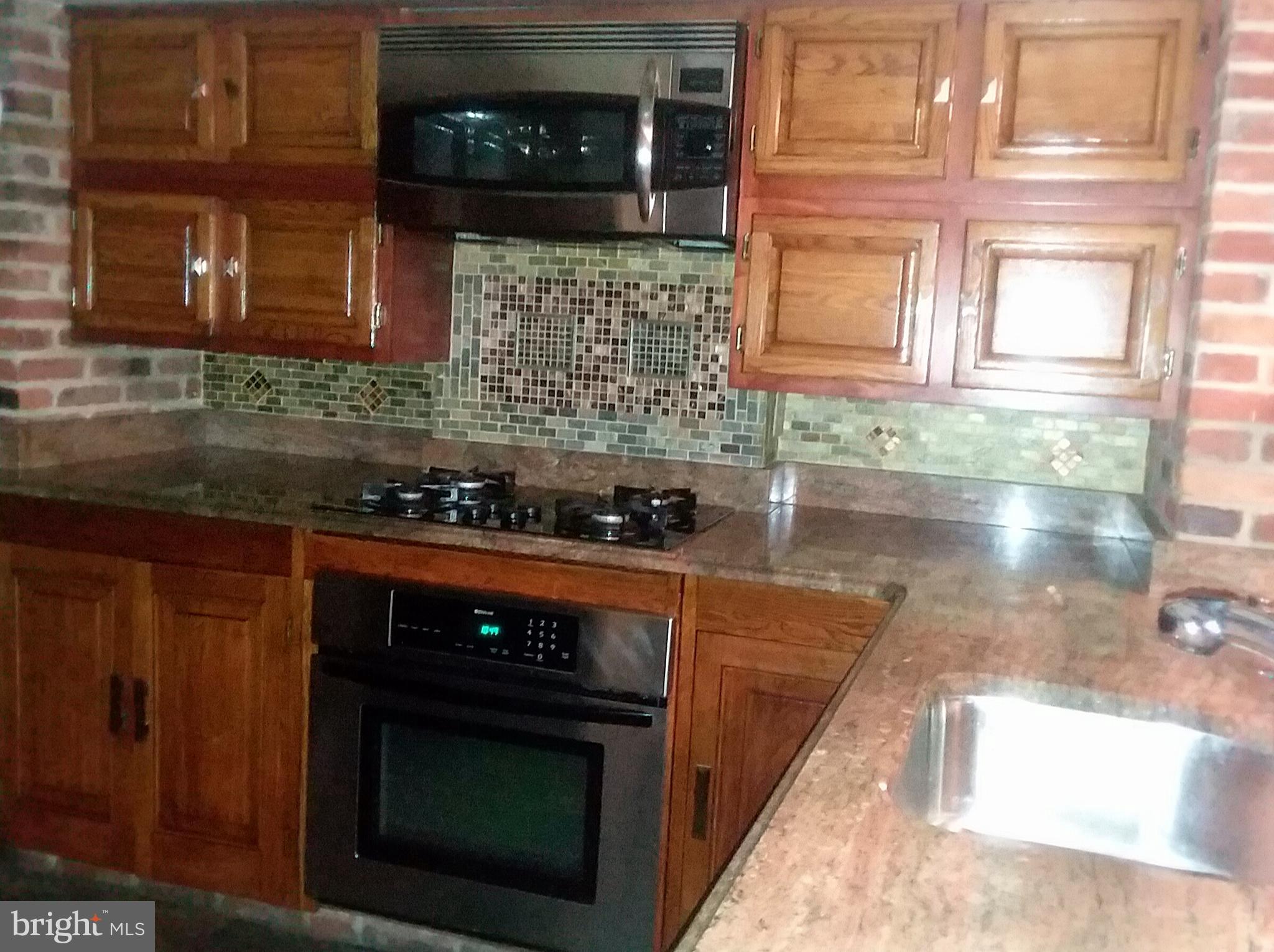 BROMO ARTS DISTRICT - Residential Lease