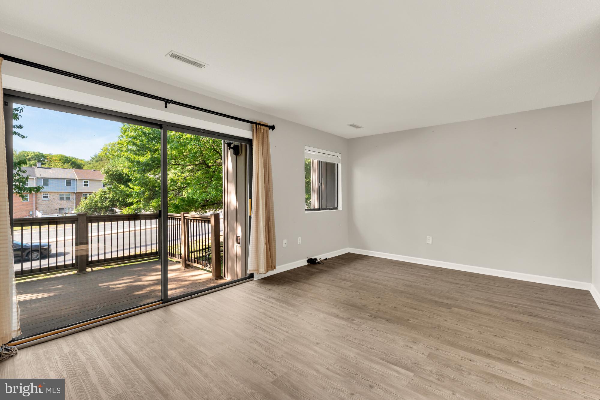 RIPPON LANDING - Residential