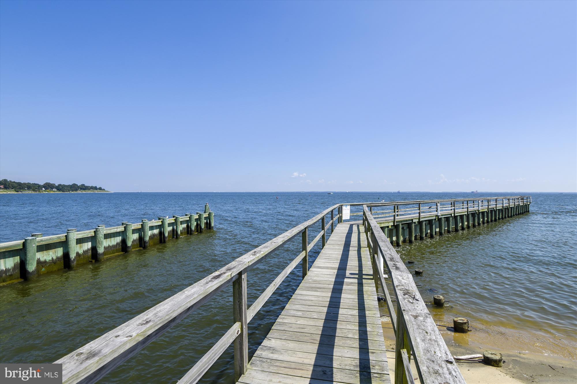 OYSTER HARBOR - Residential
