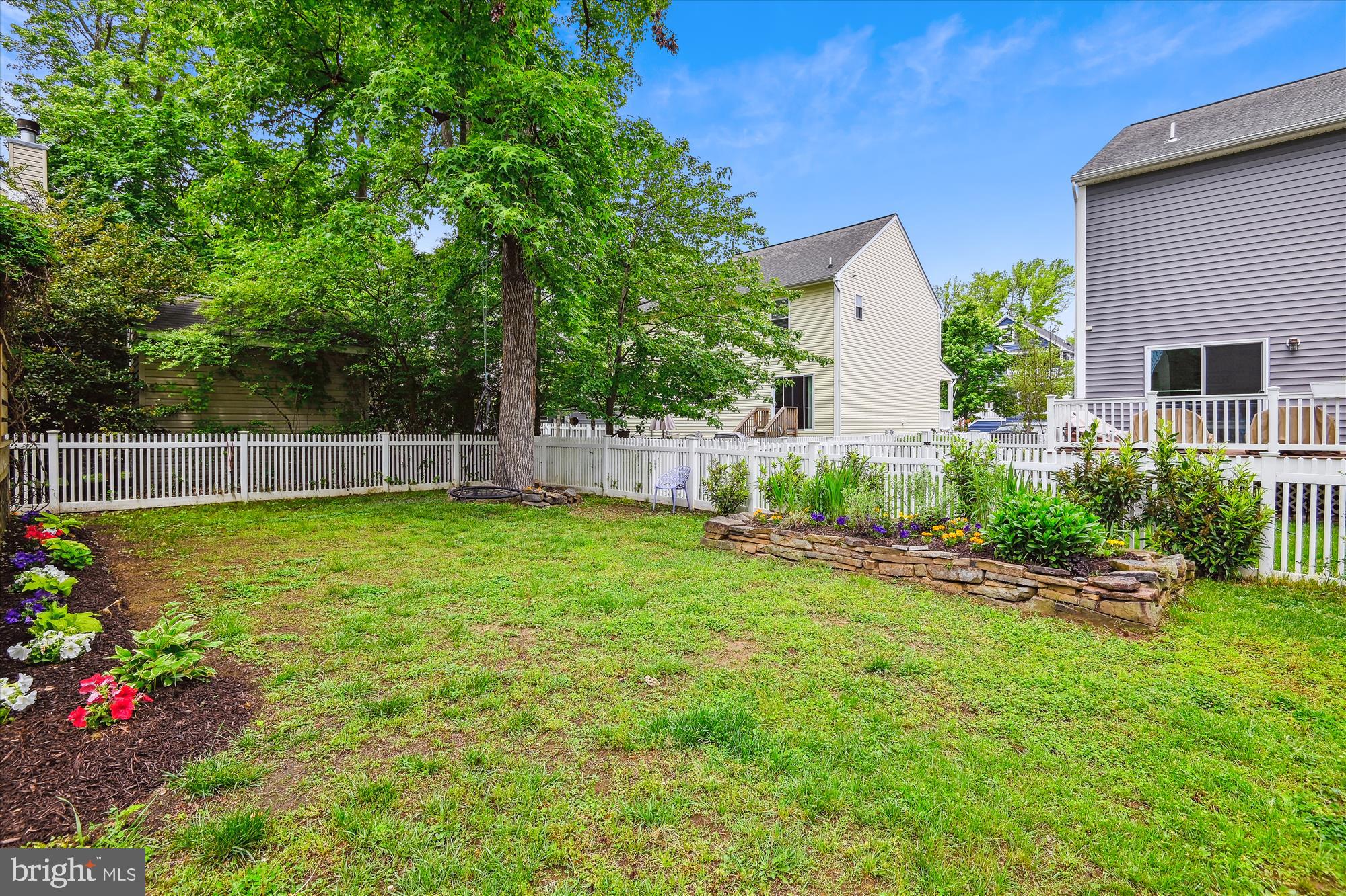 OYSTER HARBOR - Residential