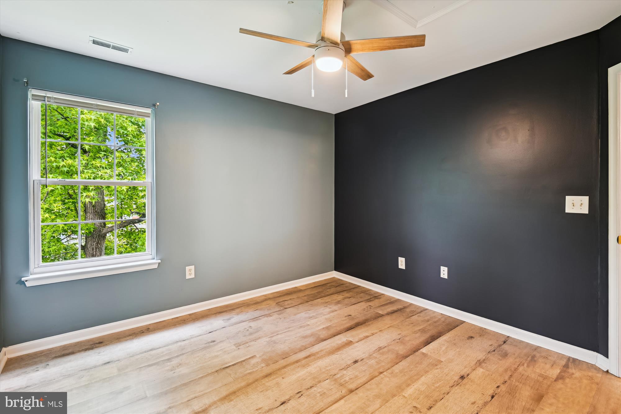 OYSTER HARBOR - Residential