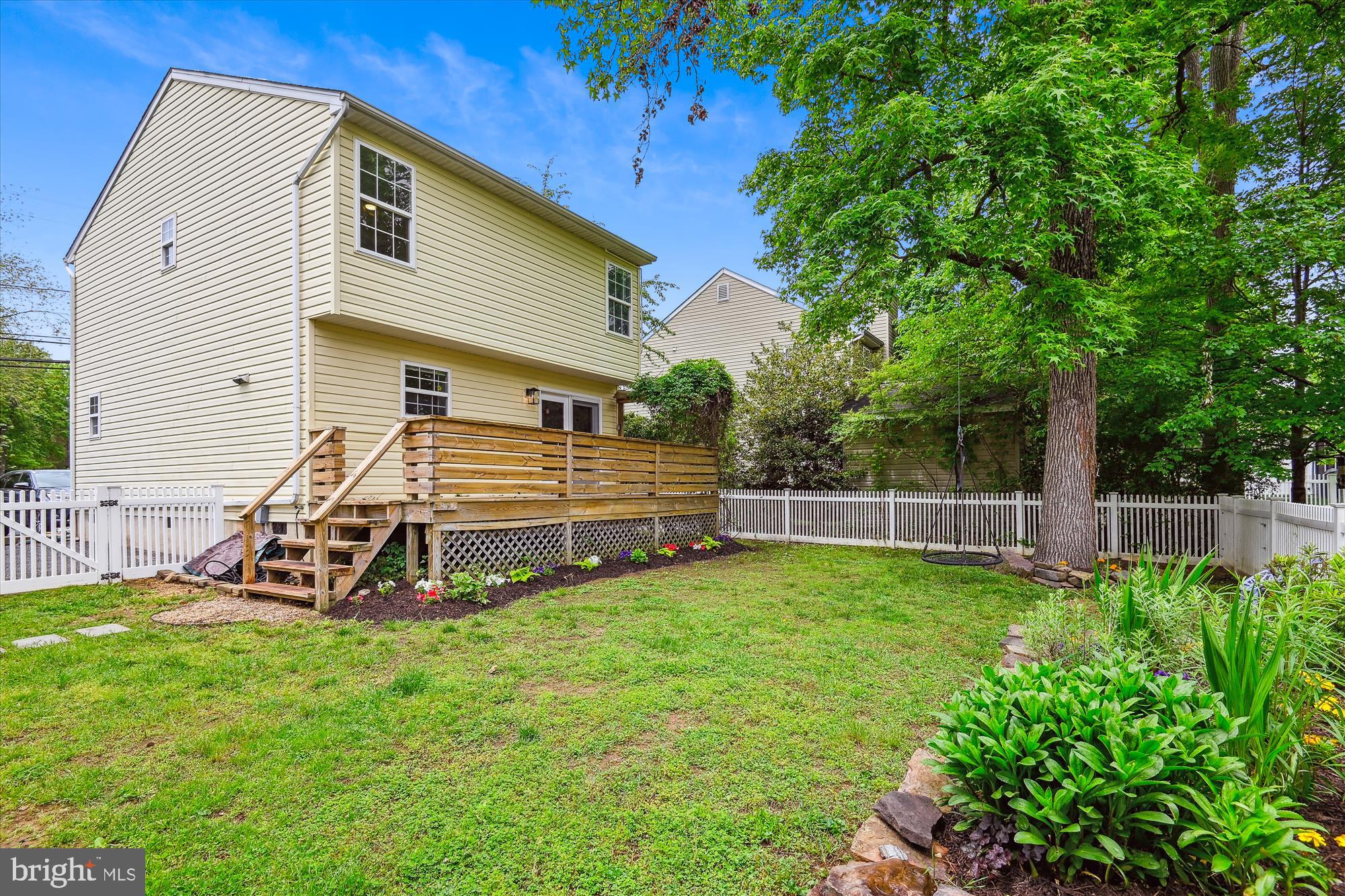 OYSTER HARBOR - Residential