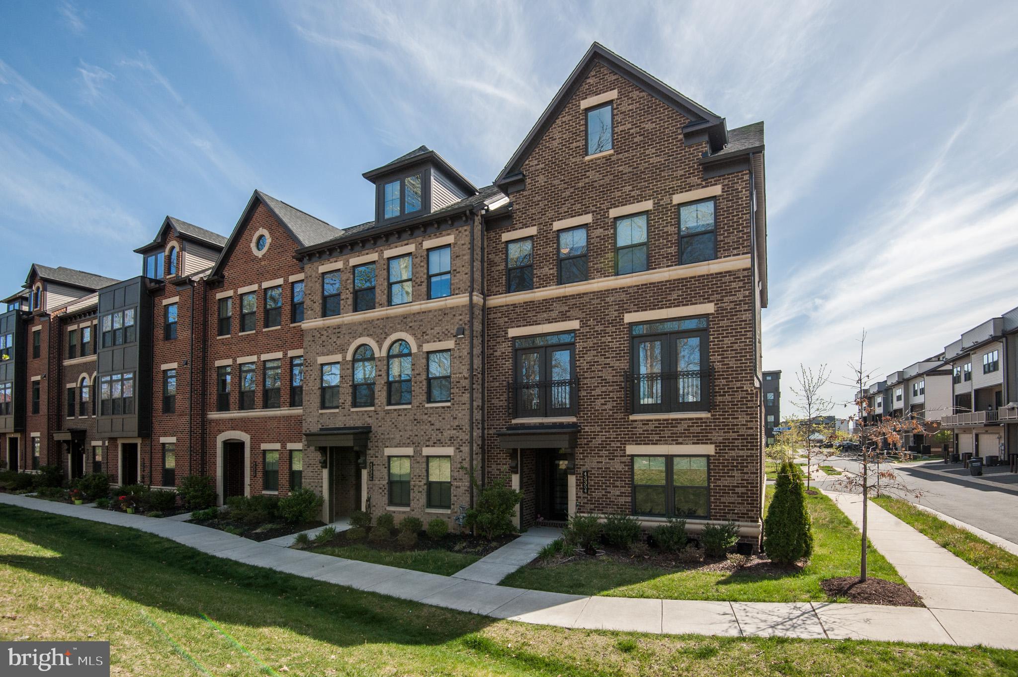 WESTMOORE AT MOOREFIELD - Residential Lease