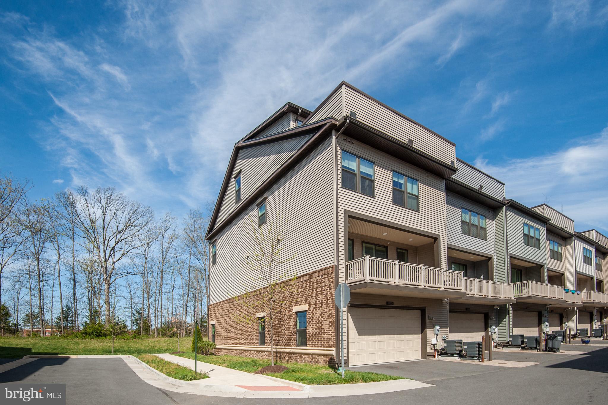 WESTMOORE AT MOOREFIELD - Residential Lease