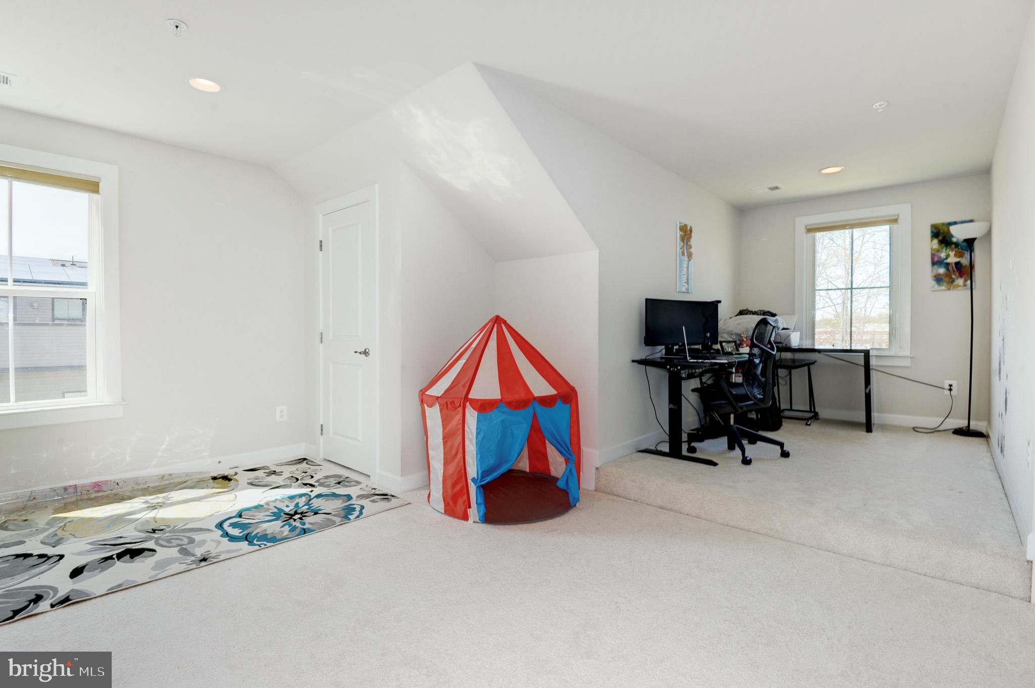 WESTMOORE AT MOOREFIELD - Residential Lease