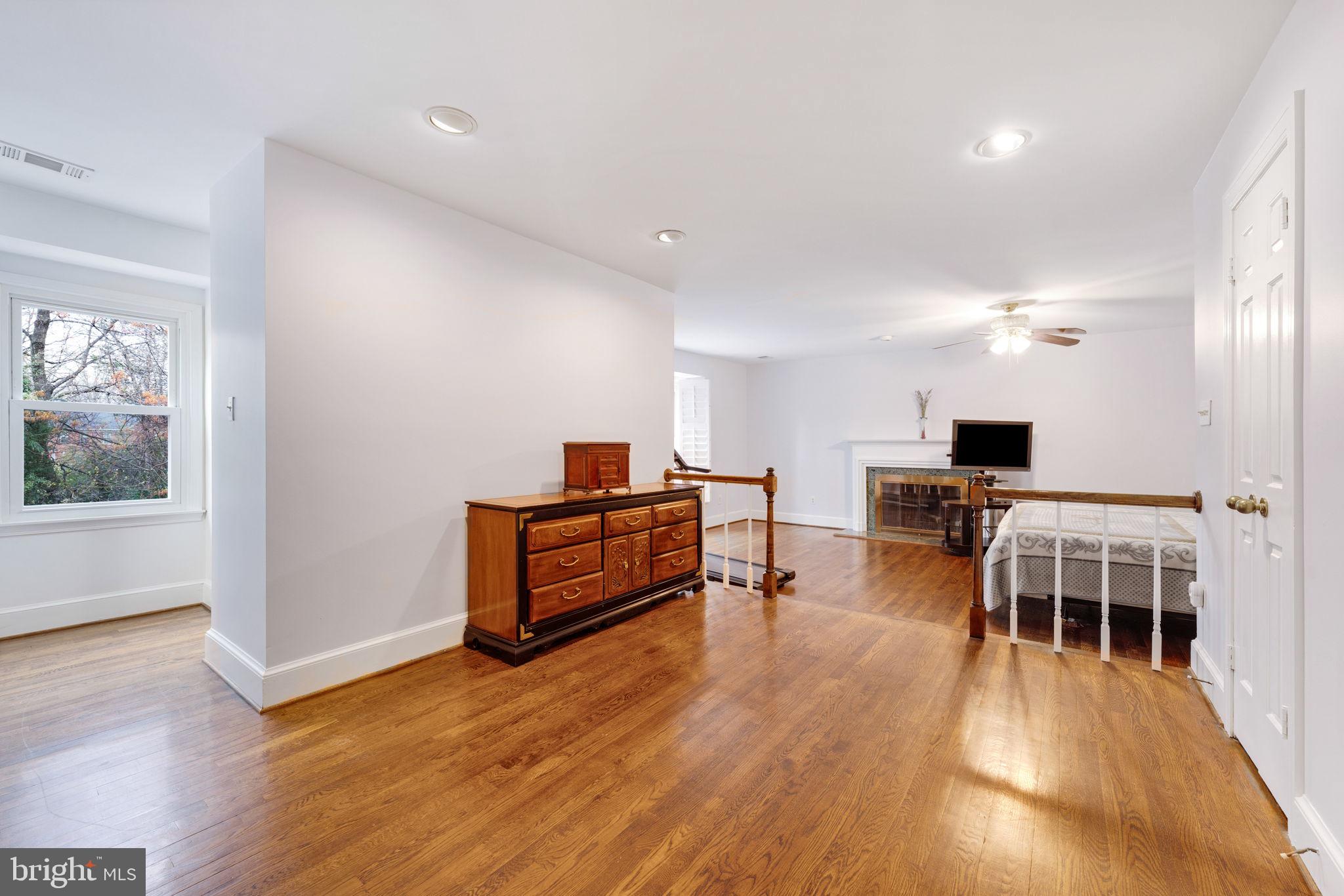 TIMBERLY SOUTH - Residential