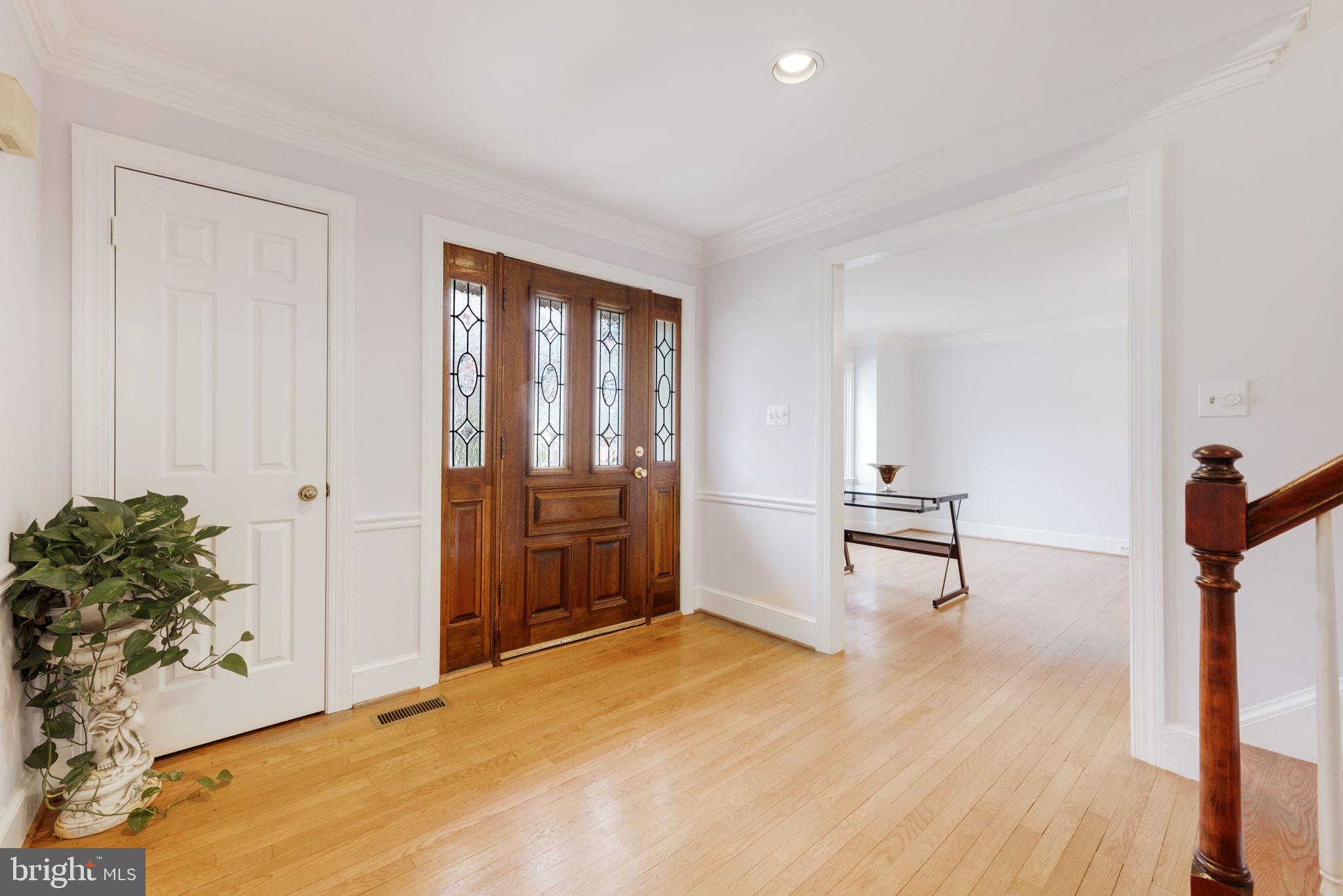 7605 TIMBERLY COURT