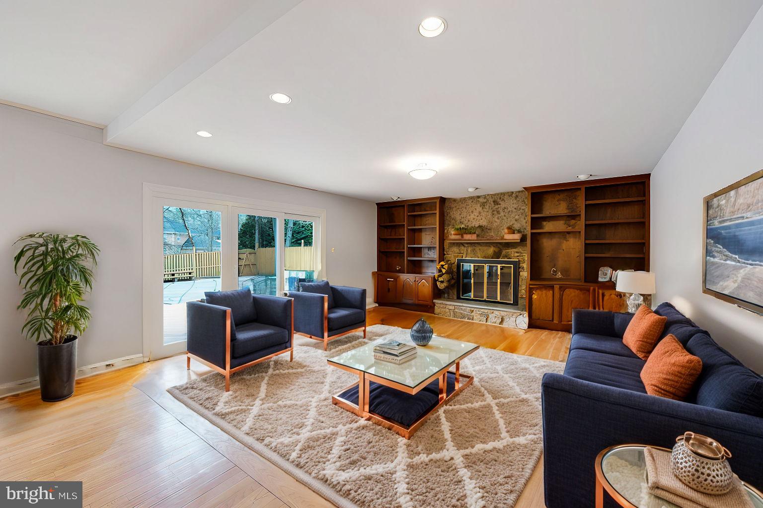 TIMBERLY SOUTH - Residential