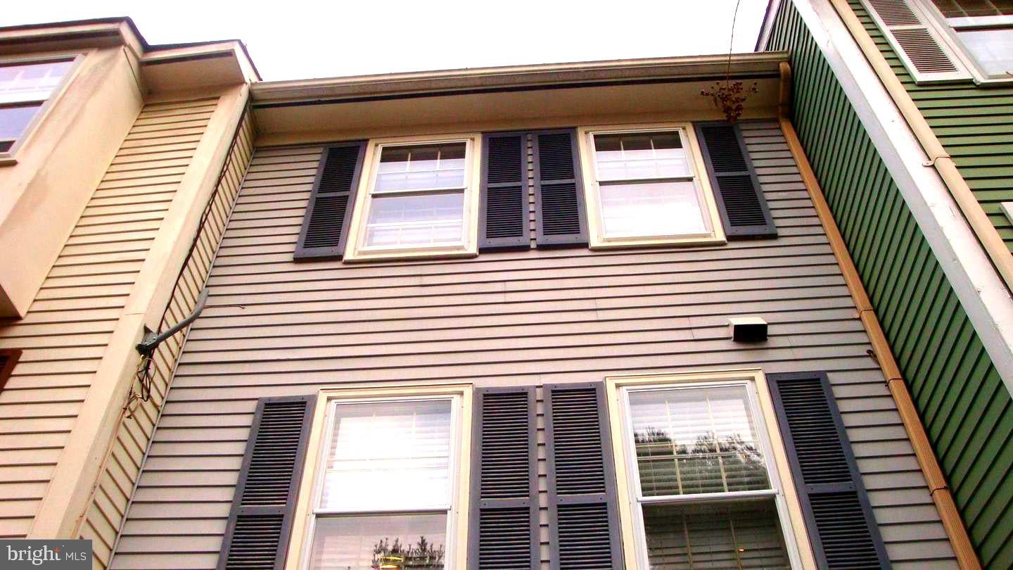 20514 STERNCROFT COURT