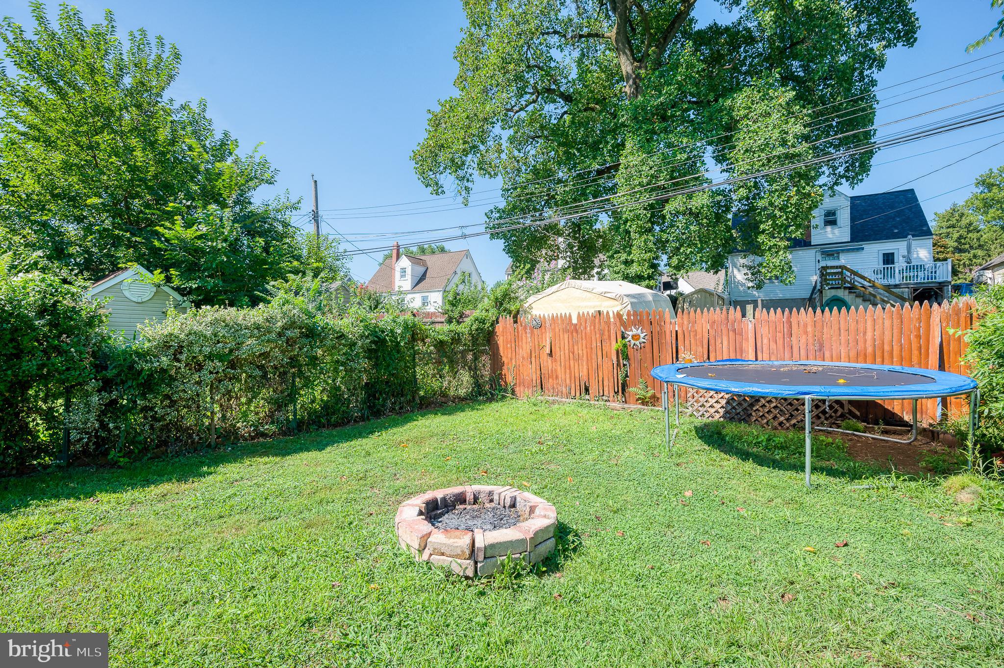 KEN KNOLL - Residential