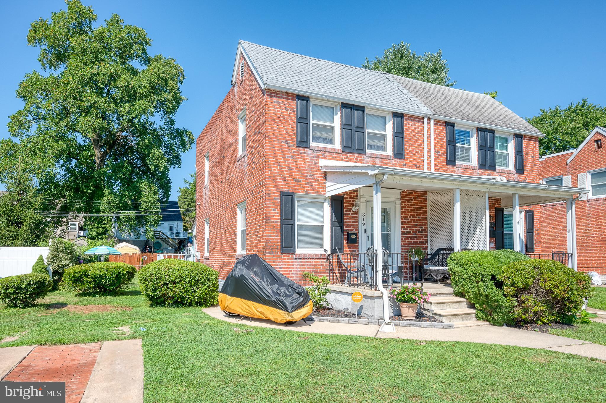 KEN KNOLL - Residential