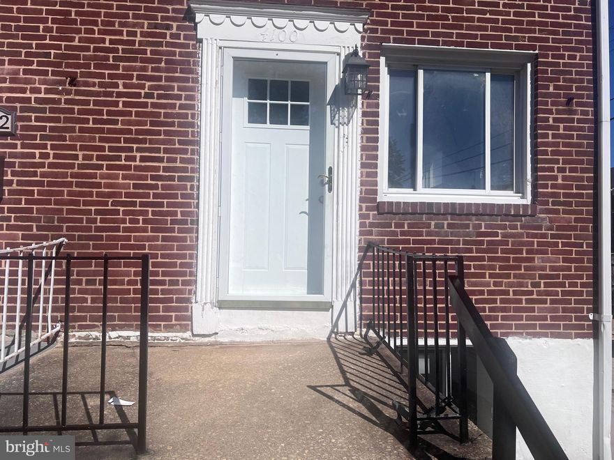 Newly Renovated End Unit Town House from top to bottom! This home feature 3 bdrms, 2 full baths, Open floor plan with new flooring, recess lights, new deck and more! 

Buyers that can qualify for The First Time Homebuyer Incentive Program can get help with down payment an/or closing costs. Call for details!