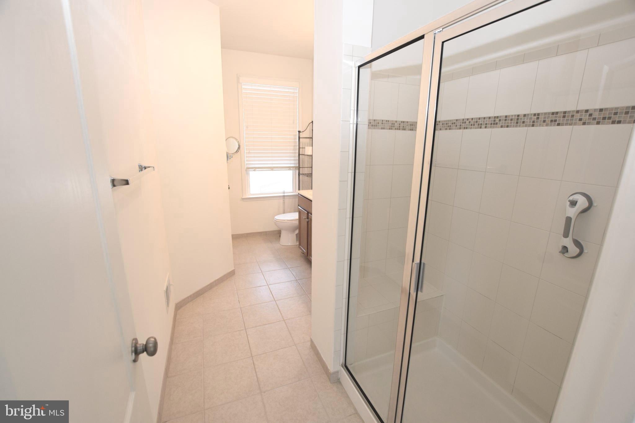 OLDE TOWNE SQUARE - Residential