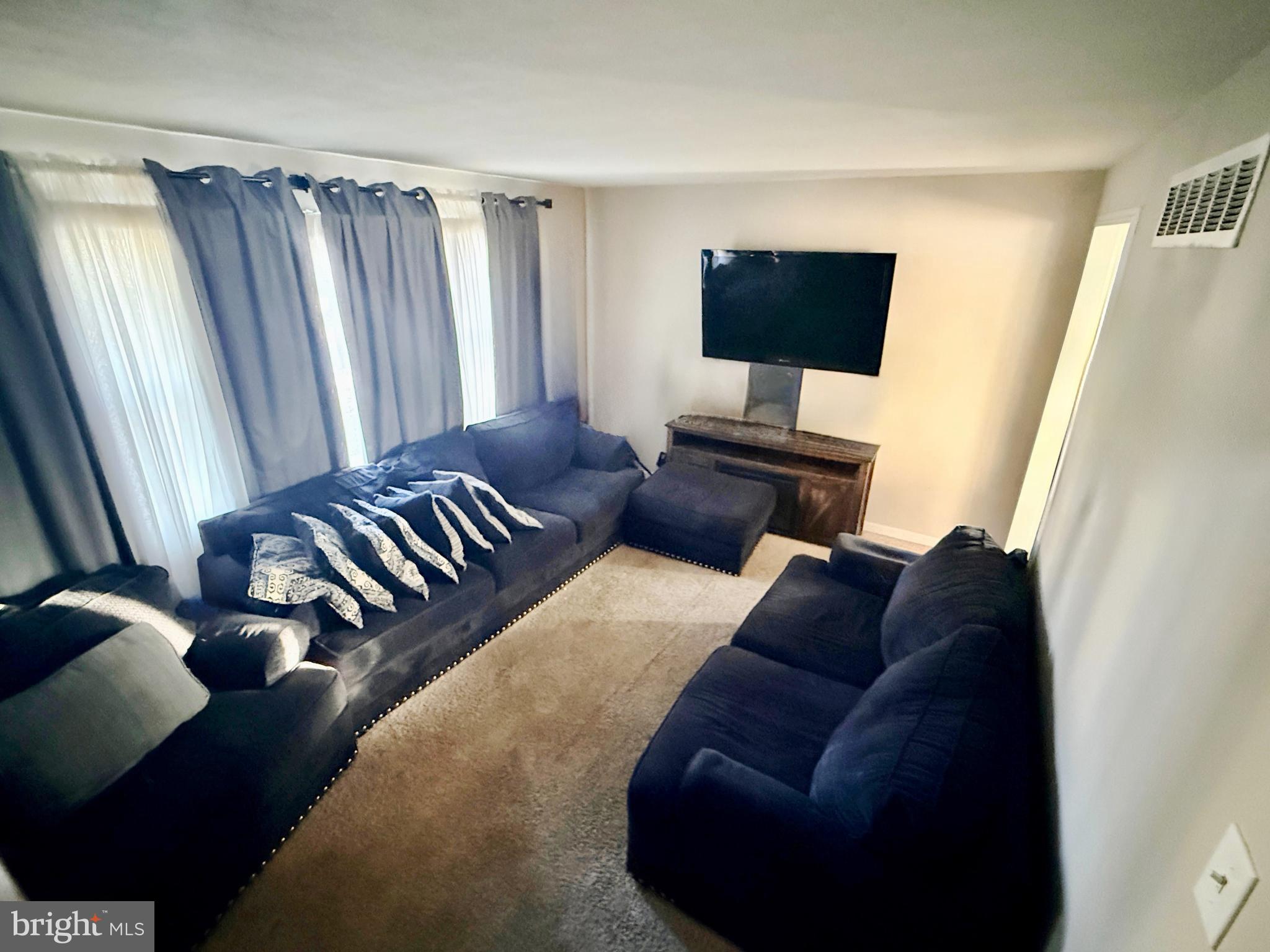 535 FREDERICK STREET