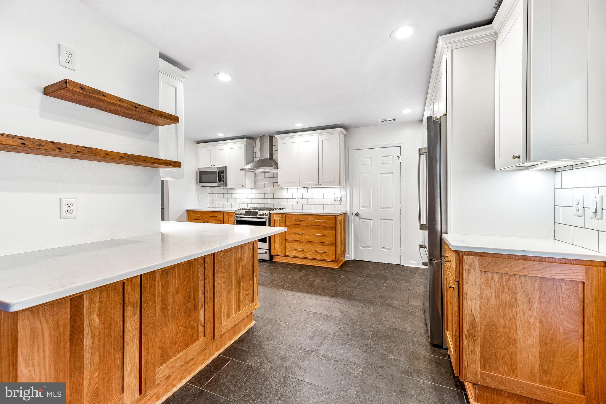 KINGS CREEK ESTATES - Residential