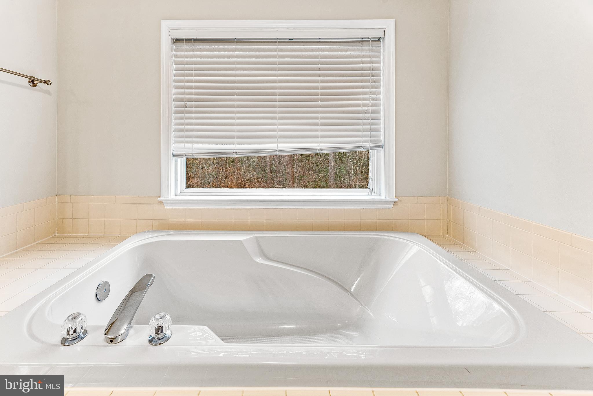 KINGS CREEK ESTATES - Residential