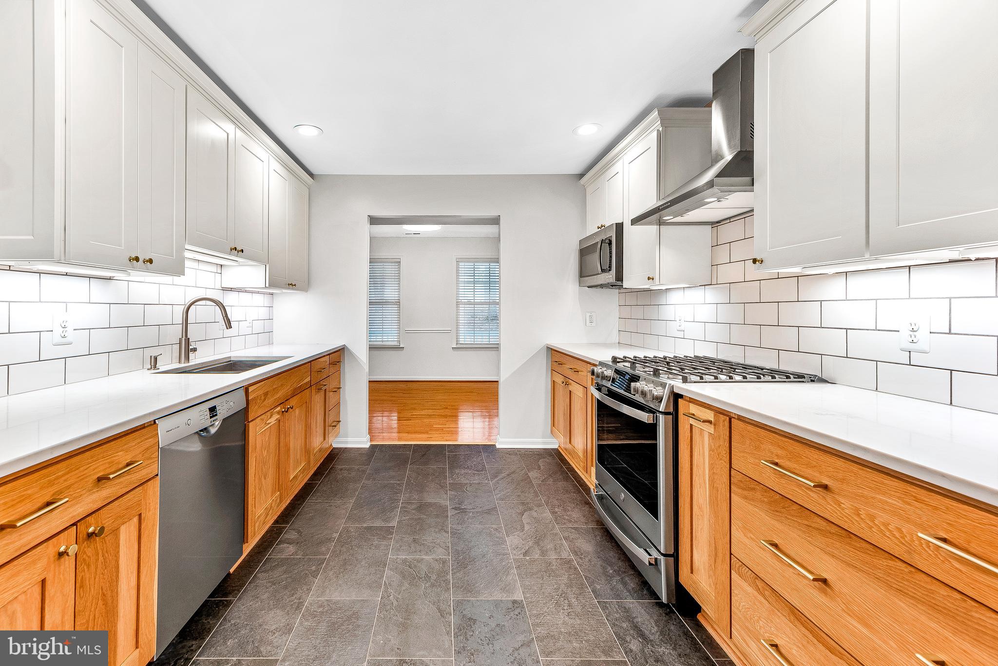 KINGS CREEK ESTATES - Residential