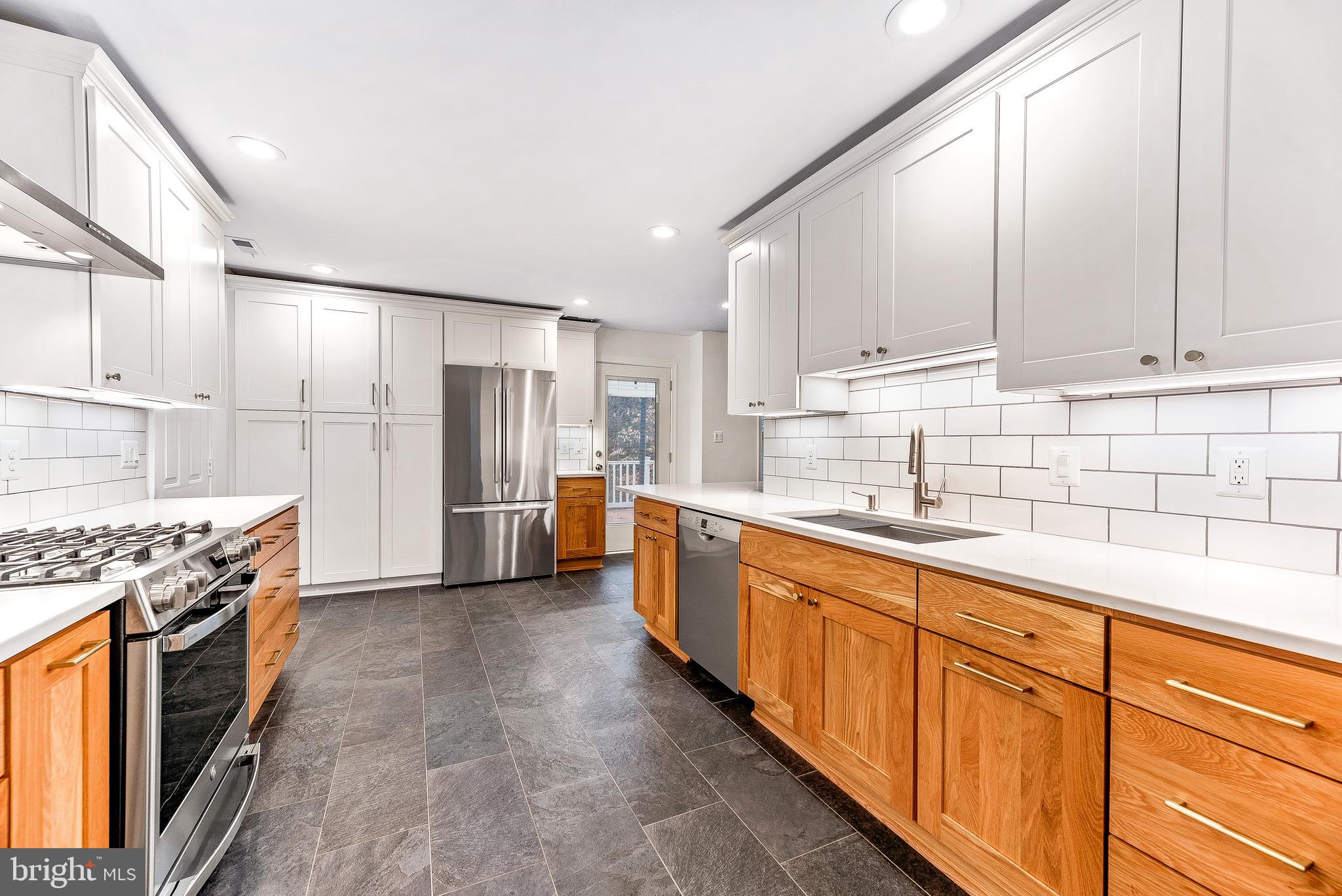 KINGS CREEK ESTATES - Residential