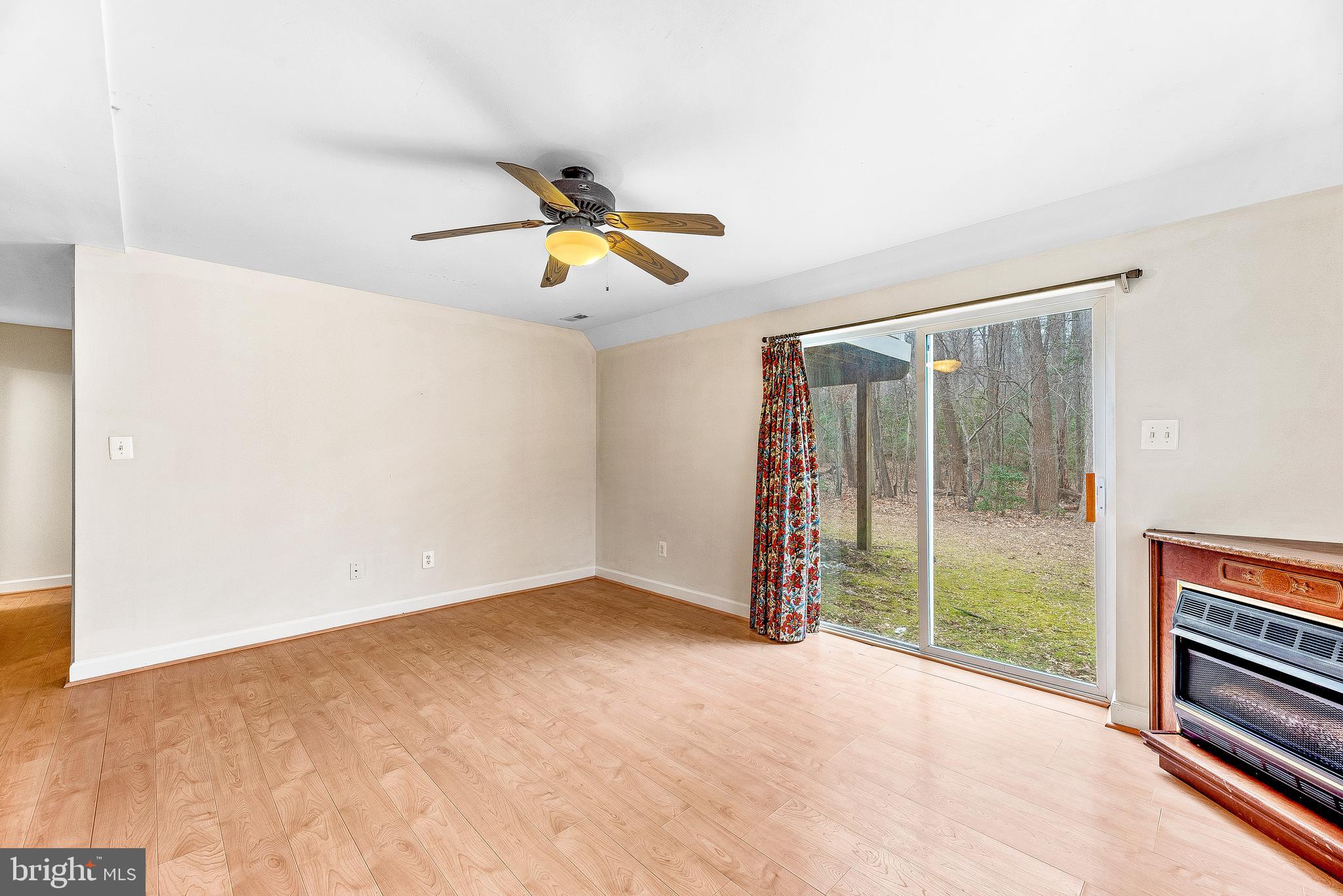 KINGS CREEK ESTATES - Residential