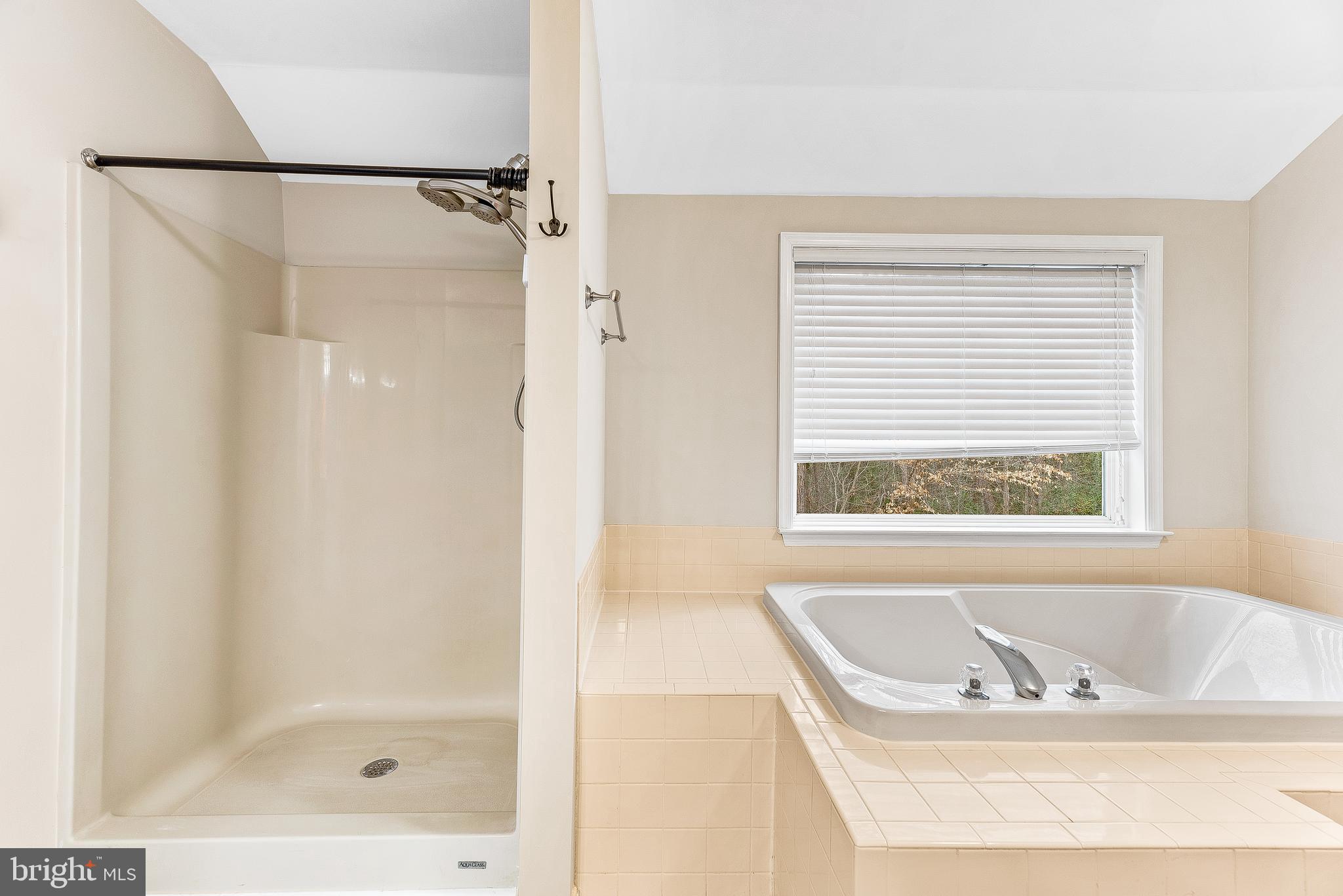 KINGS CREEK ESTATES - Residential