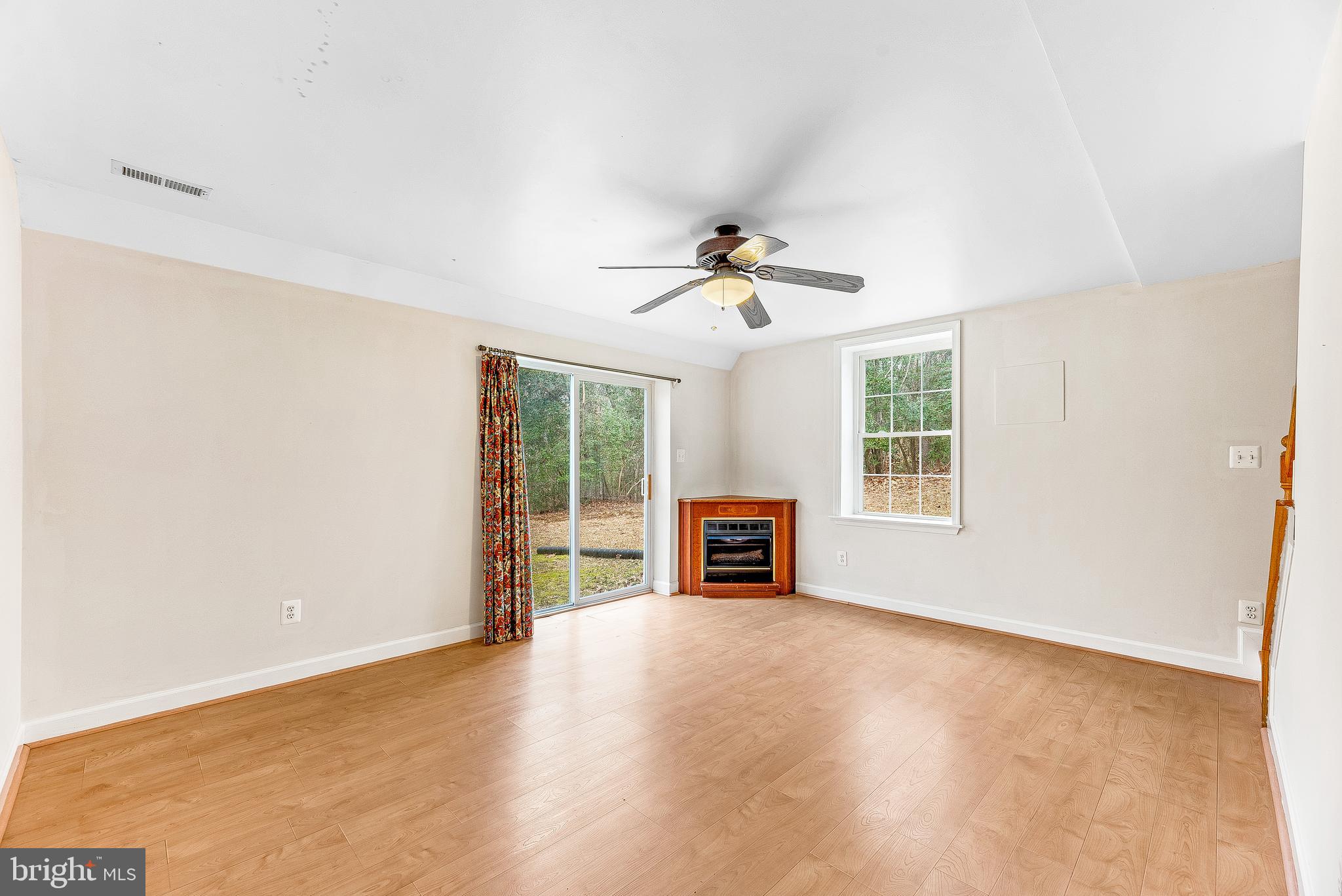 KINGS CREEK ESTATES - Residential