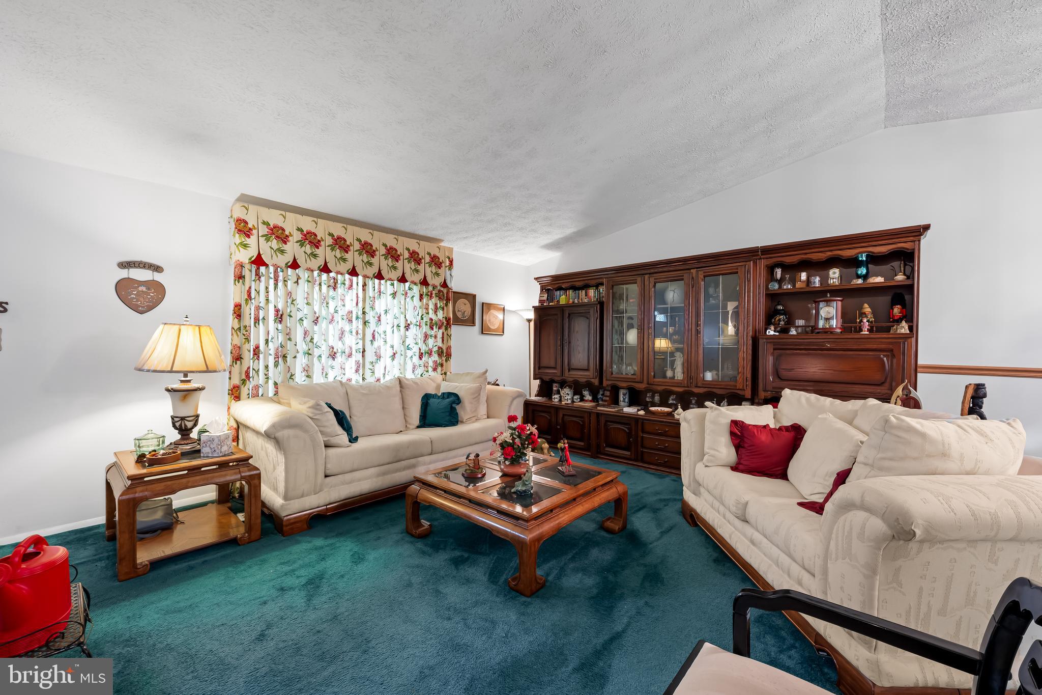 HARMANS WOODS - Residential