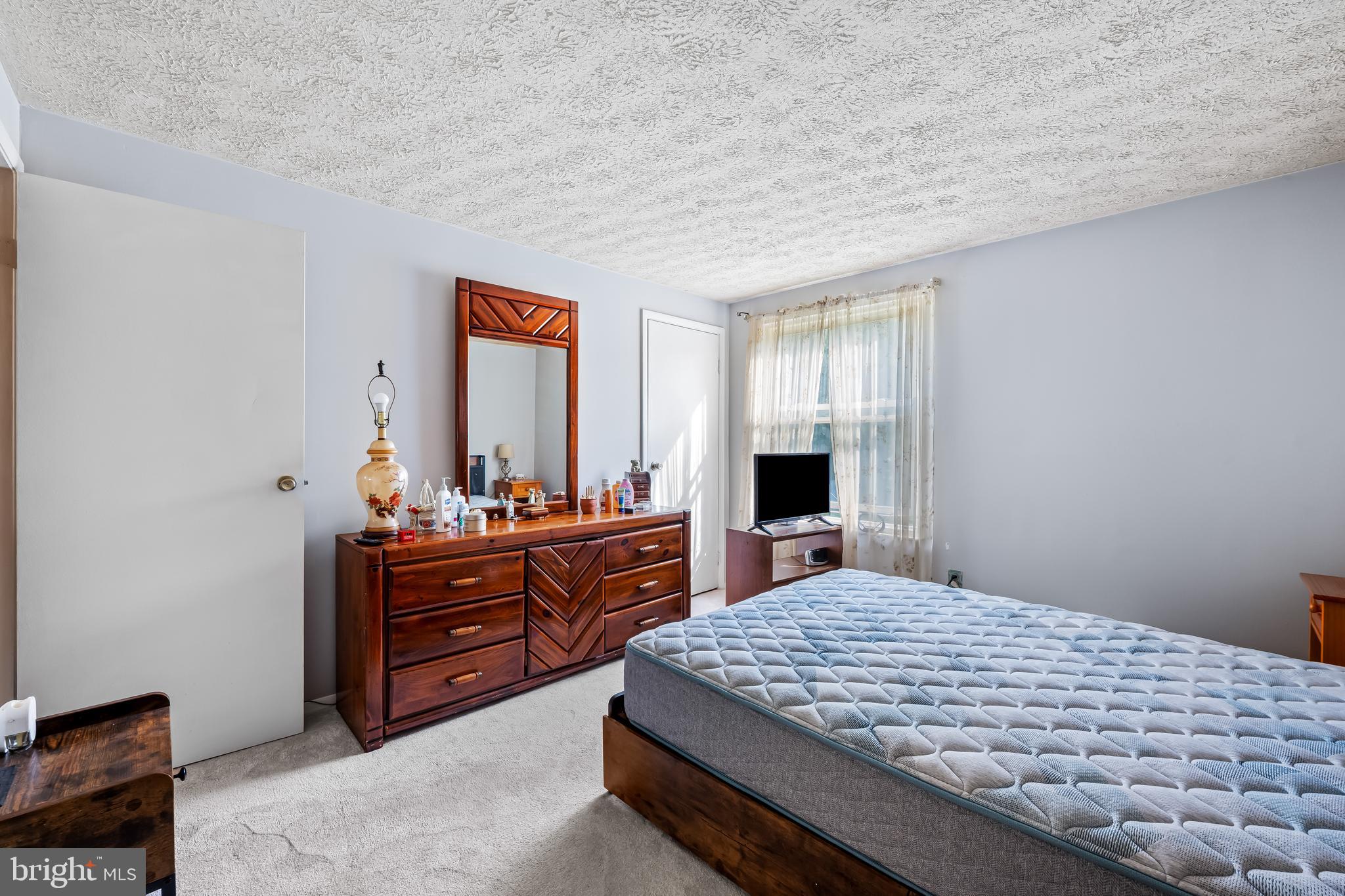 HARMANS WOODS - Residential