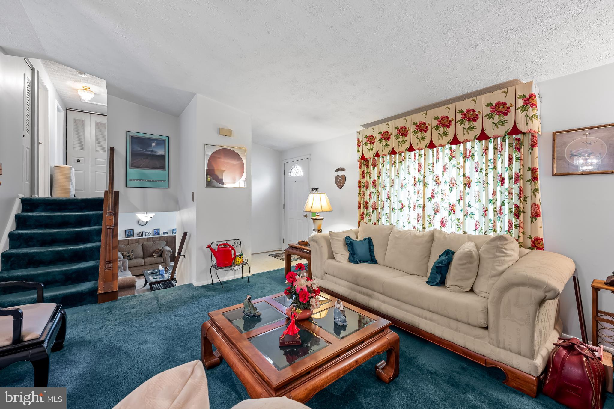 HARMANS WOODS - Residential
