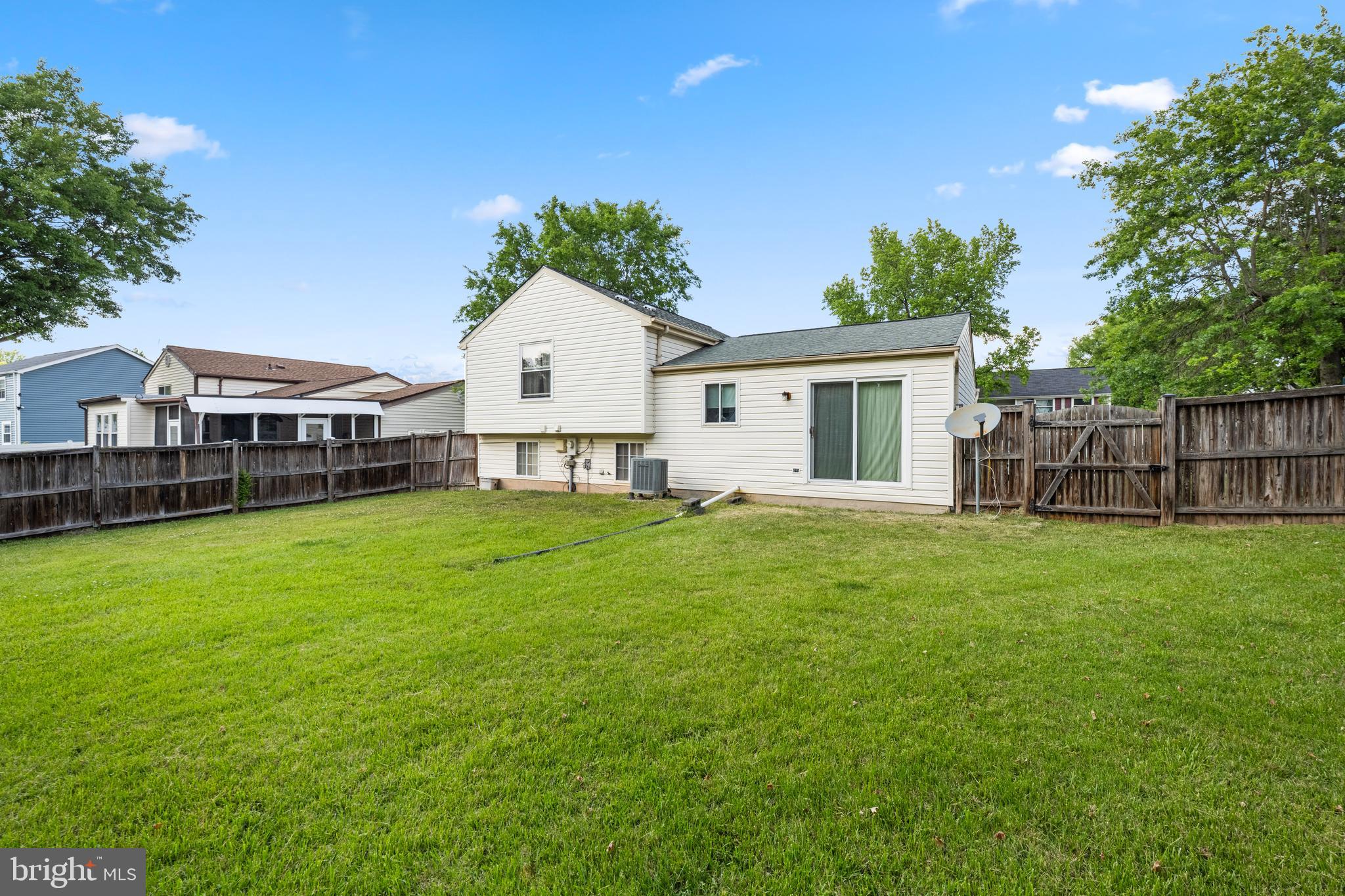 HARMANS WOODS - Residential