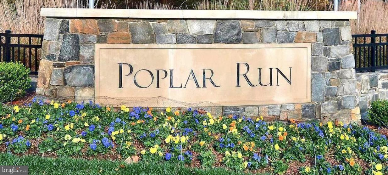 POPLAR RUN - Residential Lease