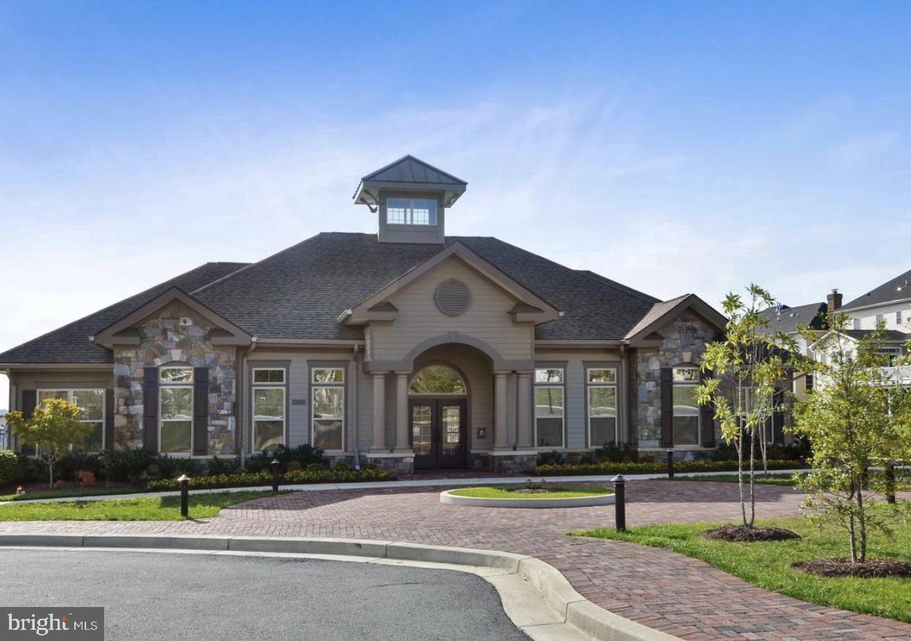 POPLAR RUN - Residential Lease