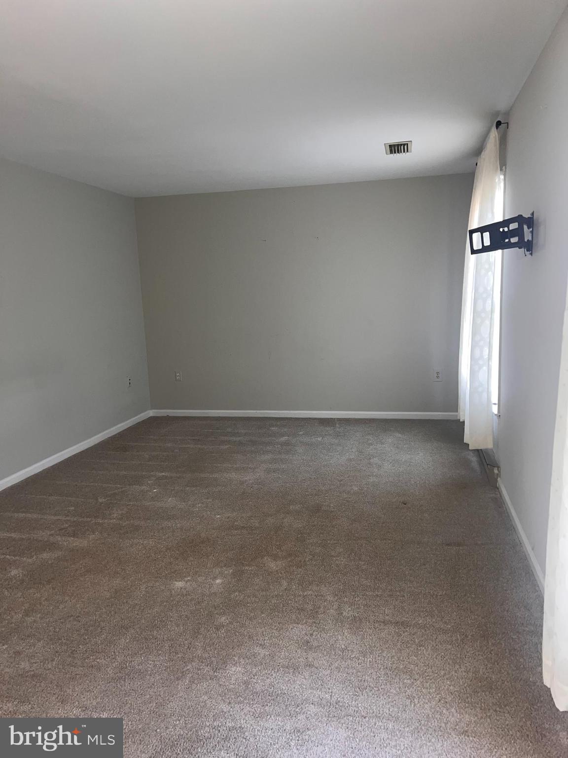 TUSCAWILLA HILLS - Residential Lease