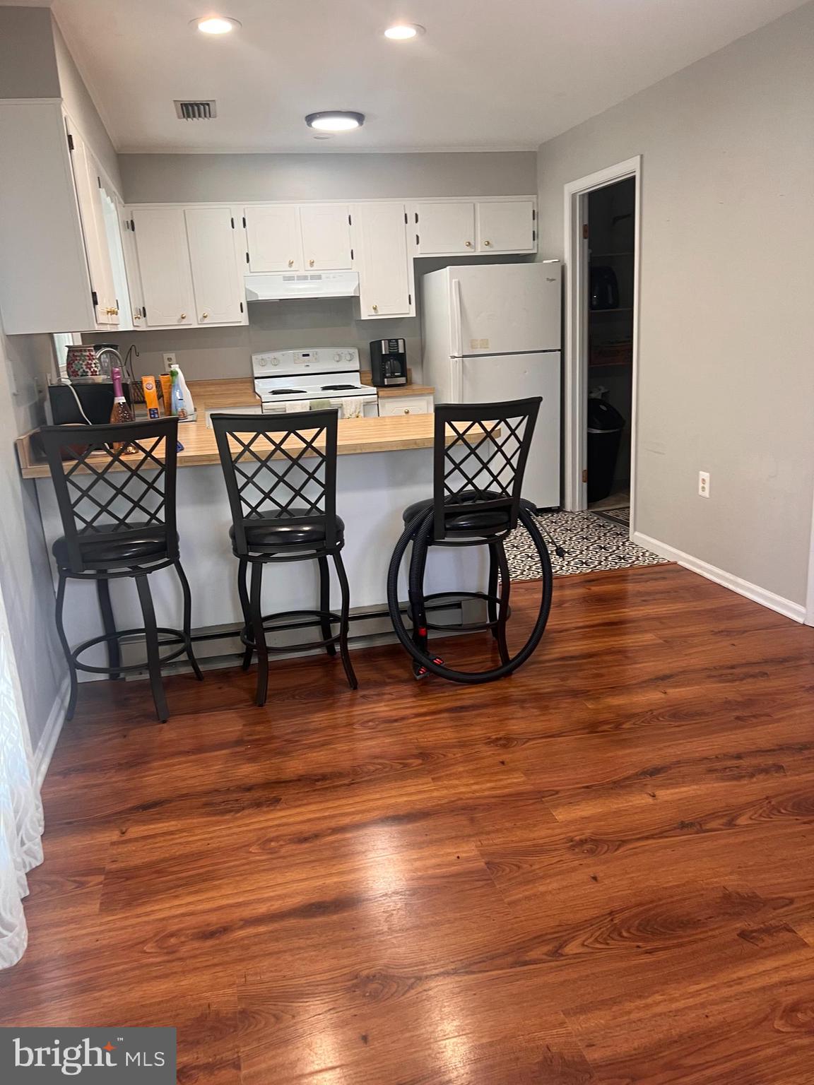 TUSCAWILLA HILLS - Residential Lease