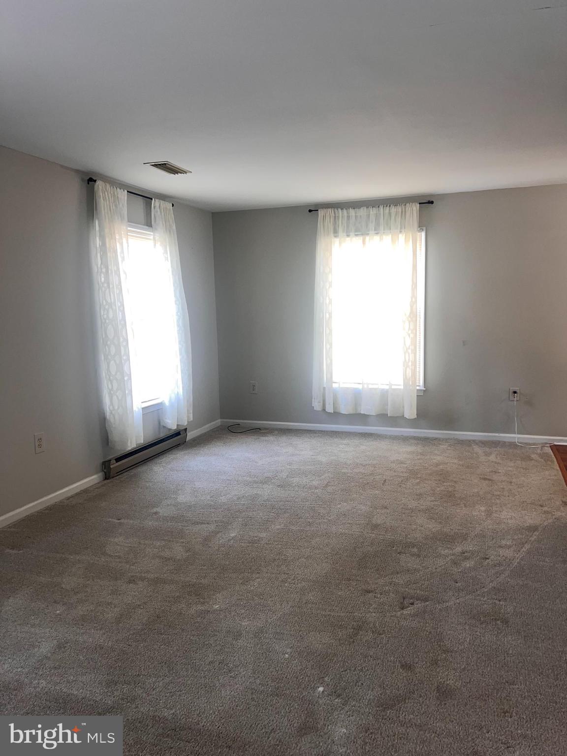 TUSCAWILLA HILLS - Residential Lease