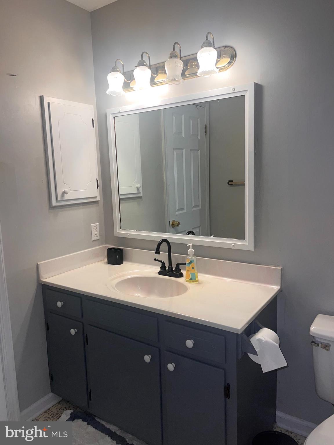 TUSCAWILLA HILLS - Residential Lease